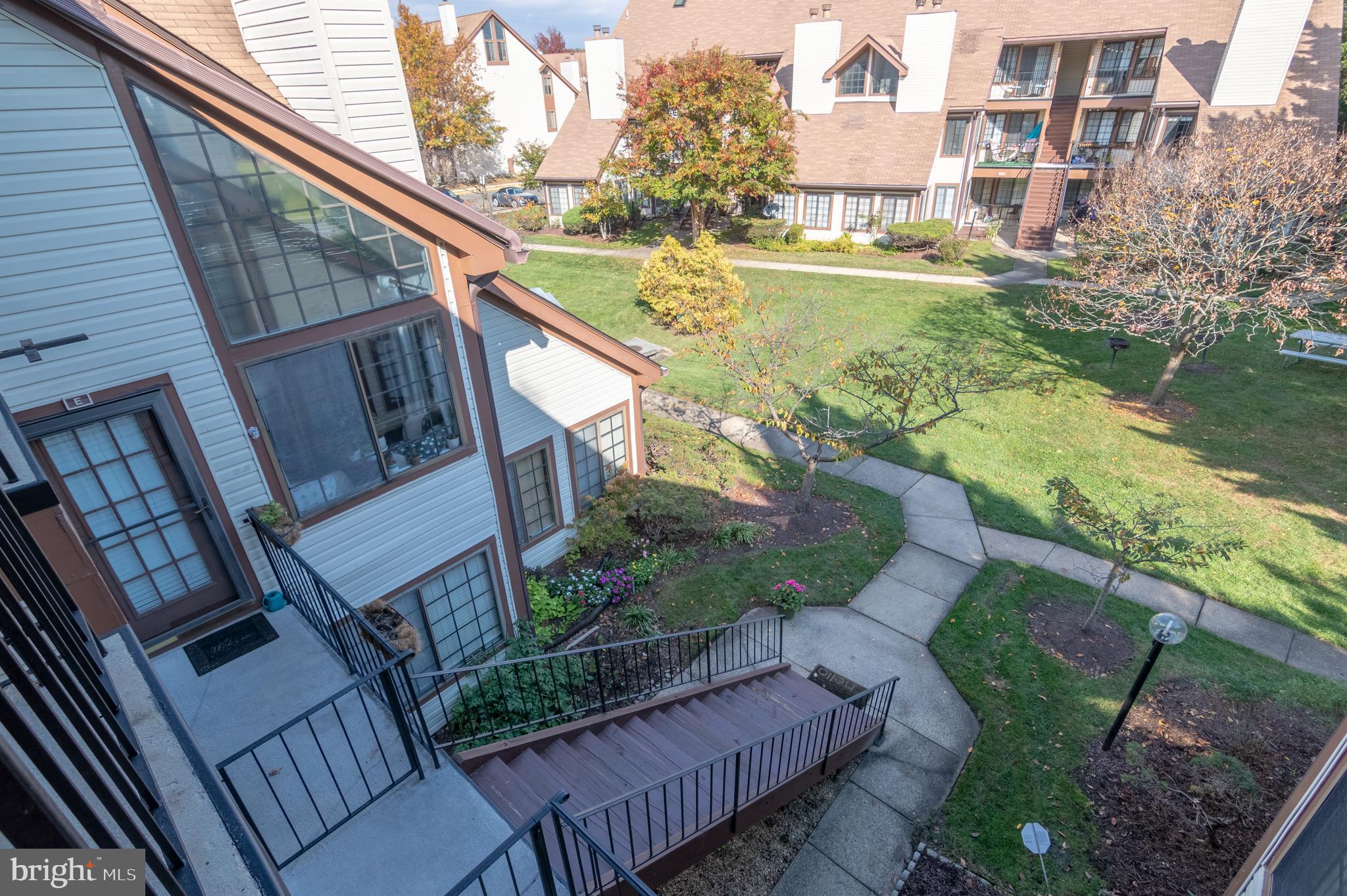 6021 Curtier DRIVE Unit: 6021C