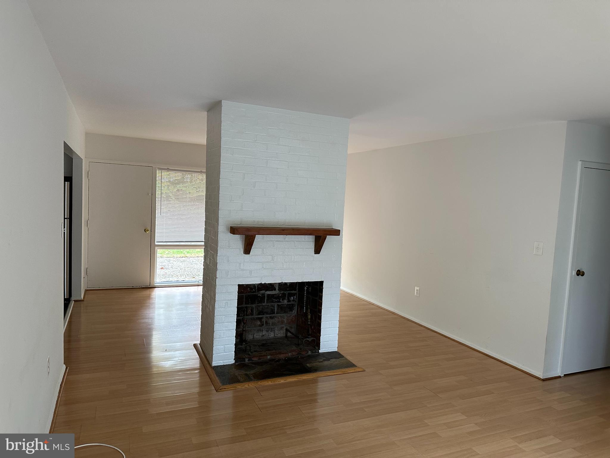 7211 Leesville BOULEVARD
