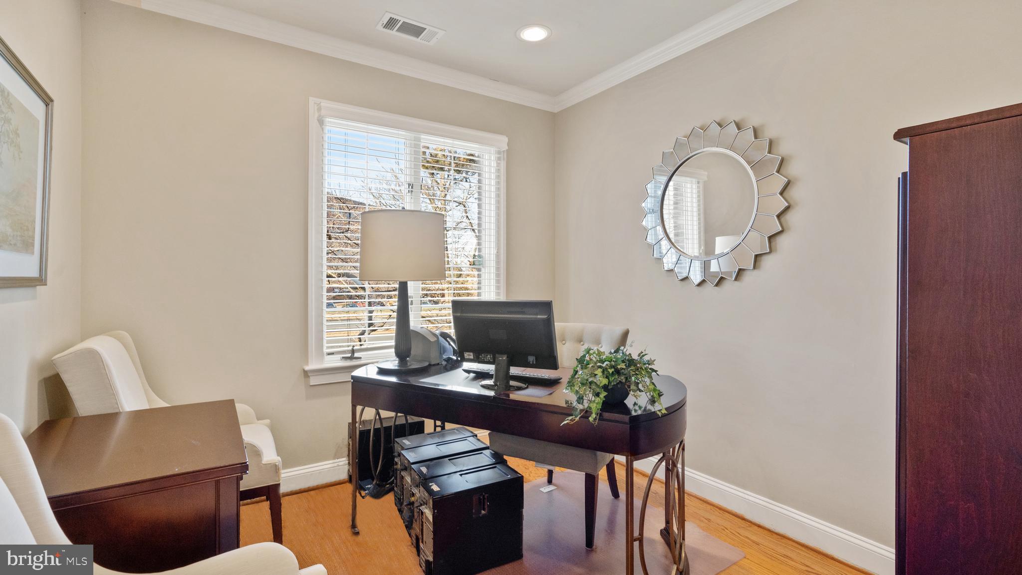 11734 Bowman Green DRIVE