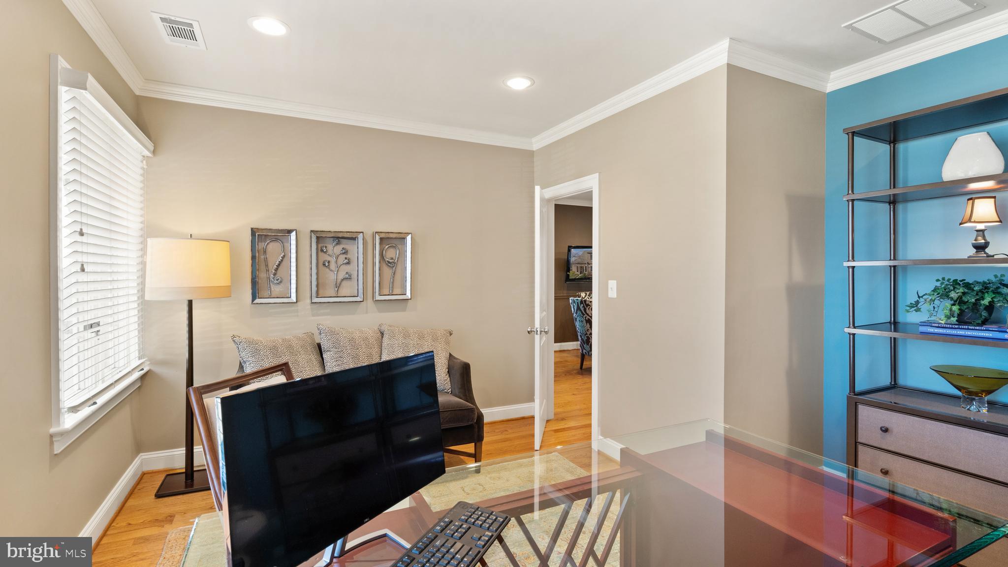 11734 Bowman Green DRIVE