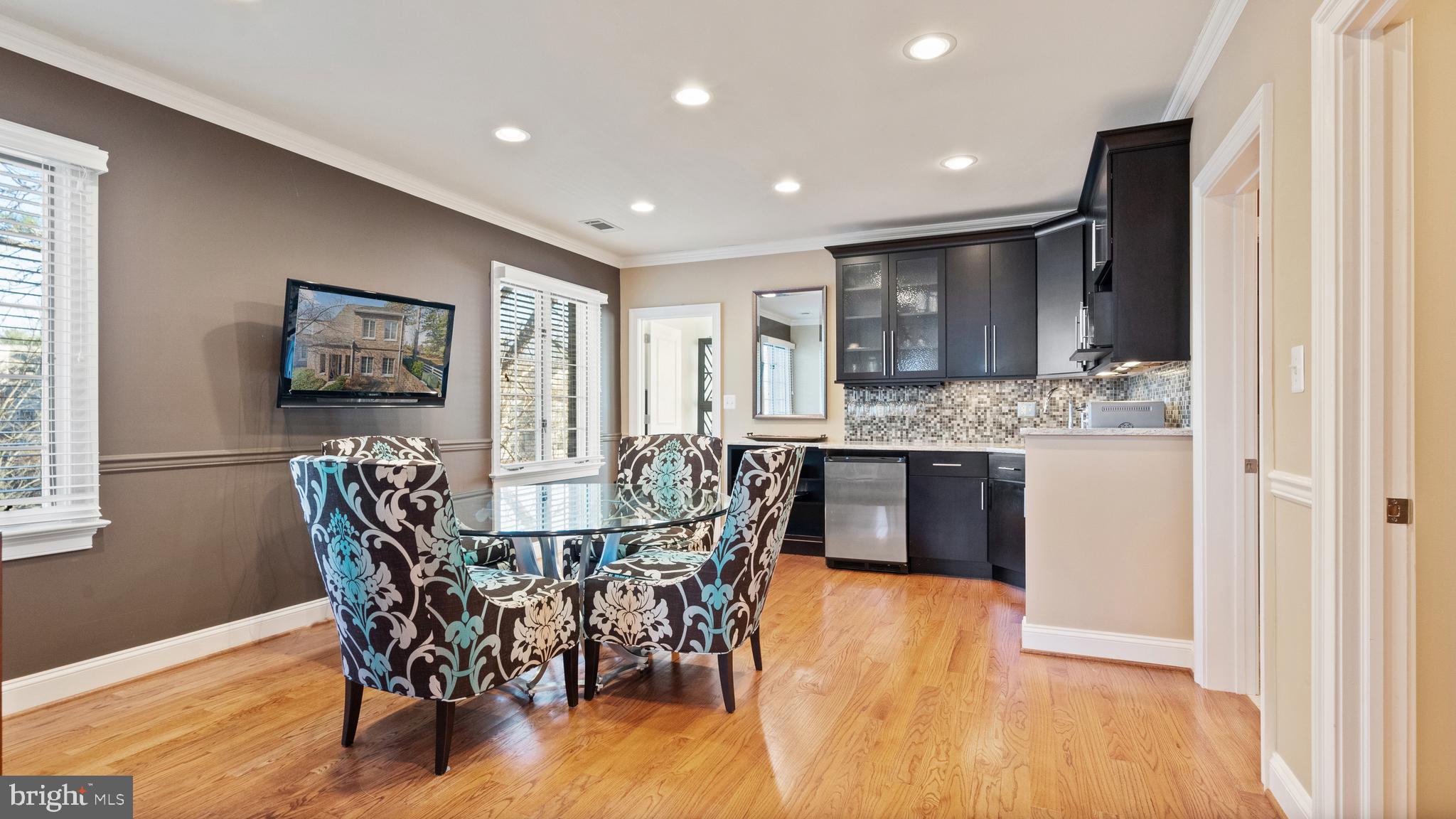 11734 Bowman Green DRIVE