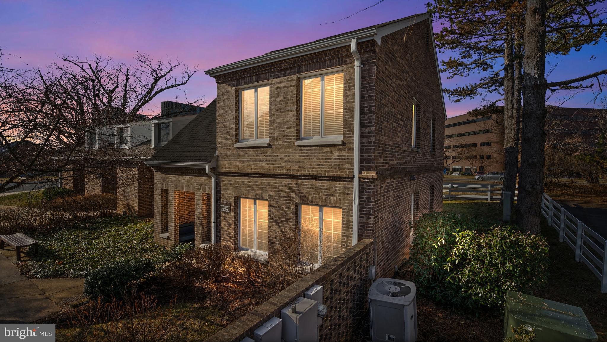 11734 Bowman Green DRIVE