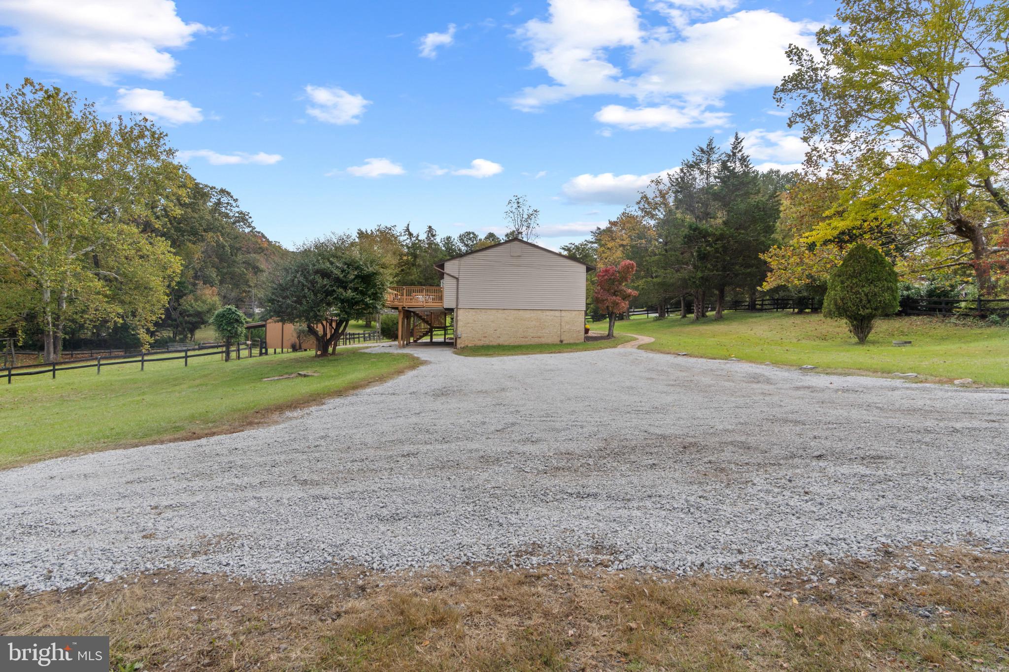 10208 van Thompson ROAD