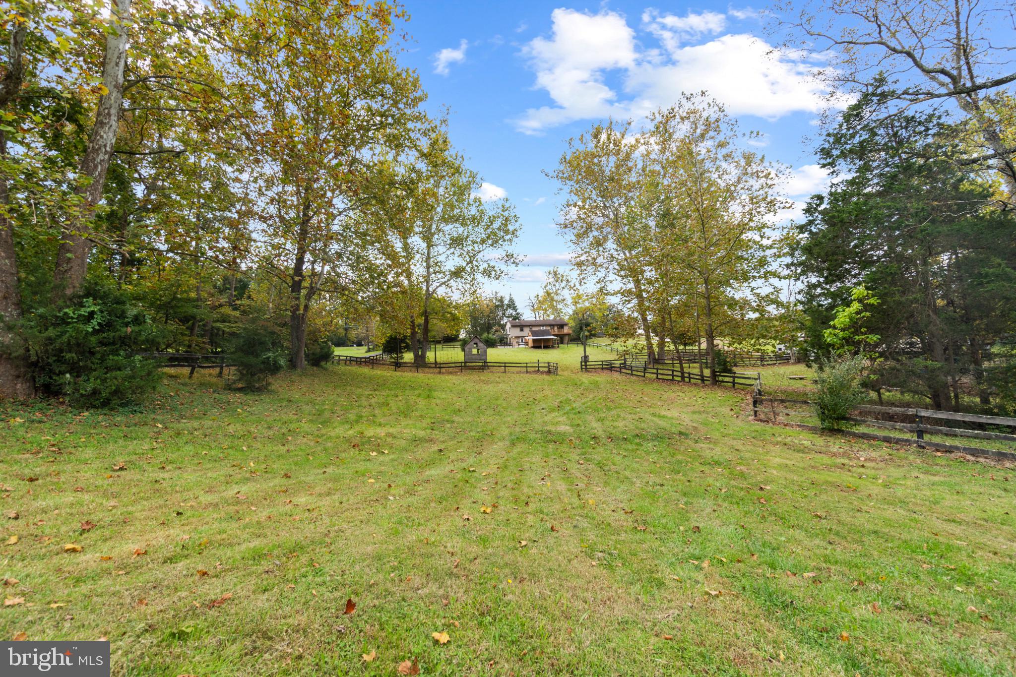 10208 van Thompson ROAD