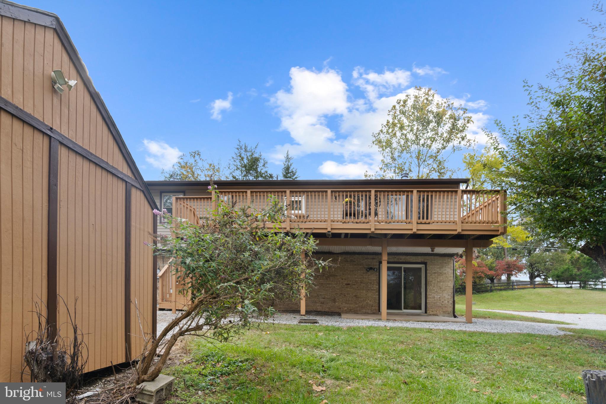 10208 van Thompson ROAD