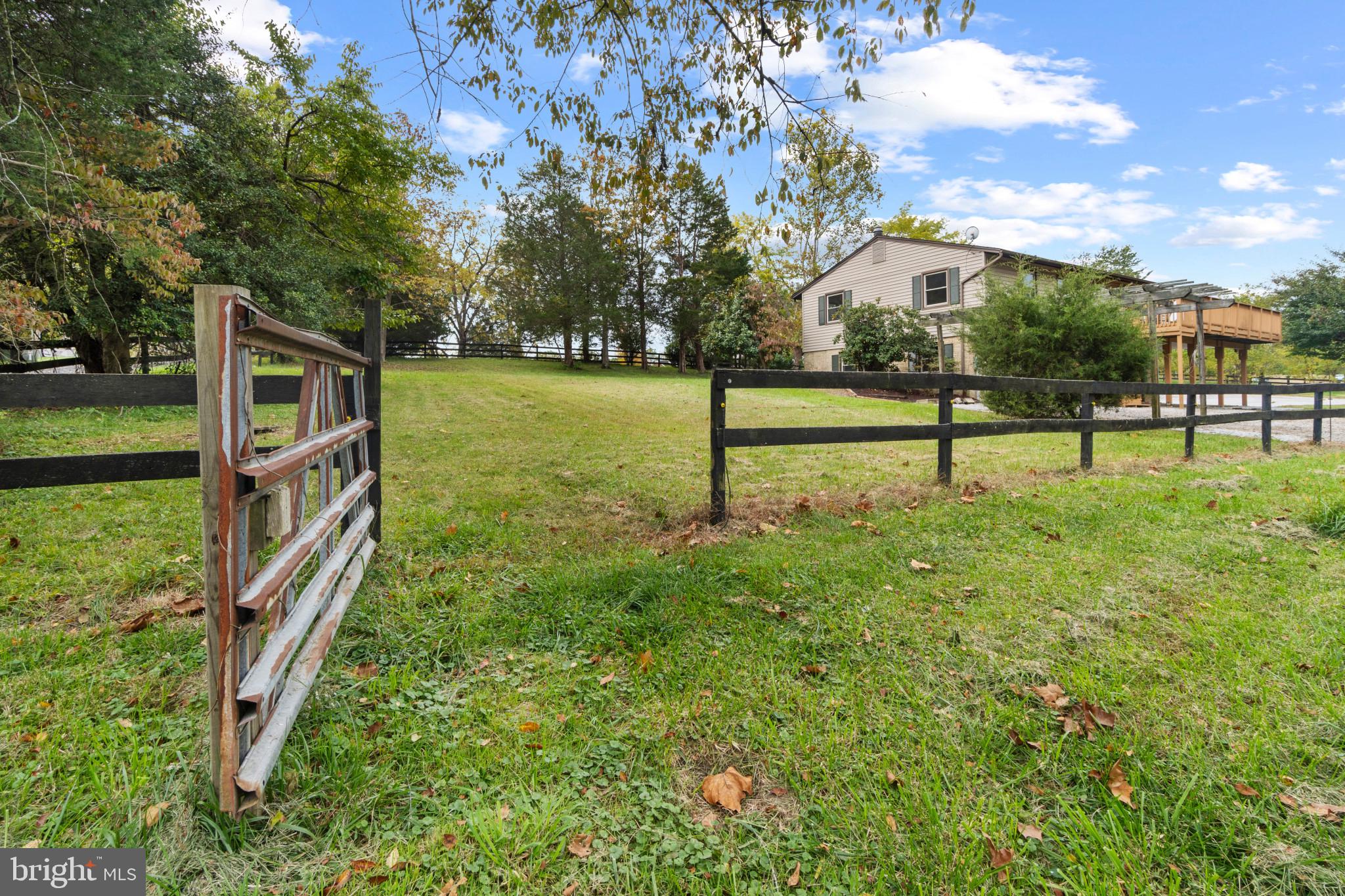 10208 van Thompson ROAD