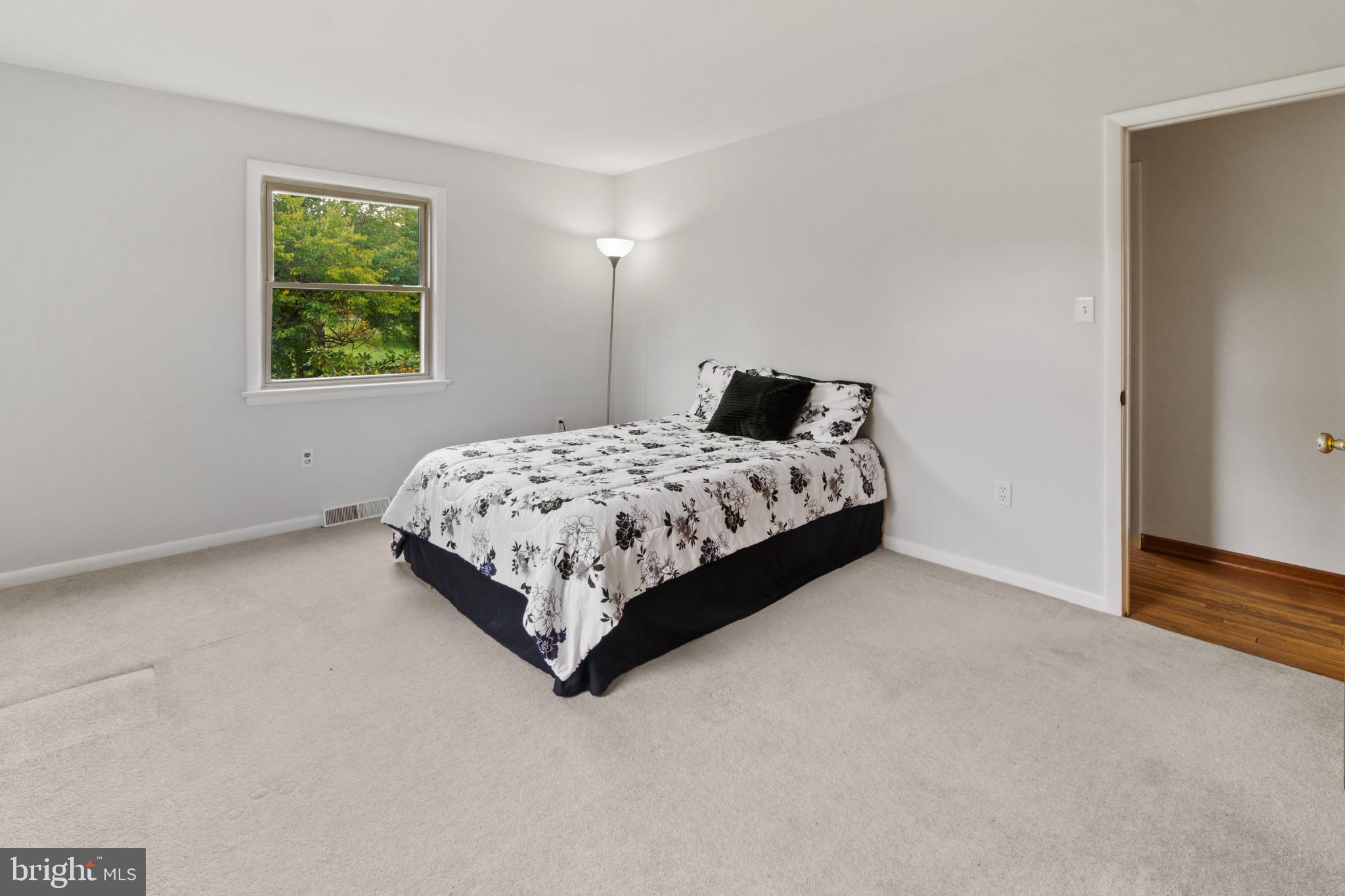 10208 van Thompson ROAD