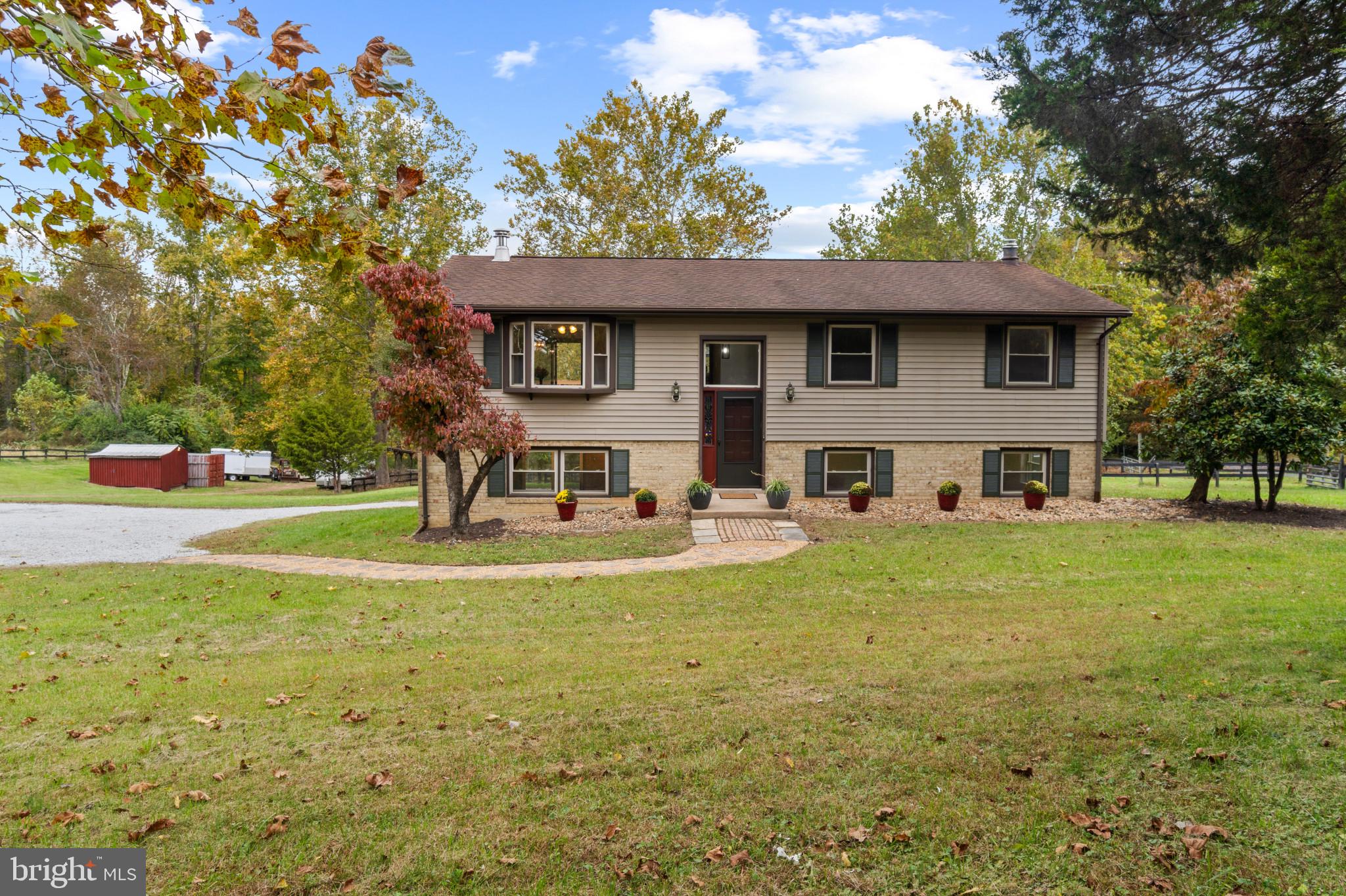 10208 van Thompson ROAD