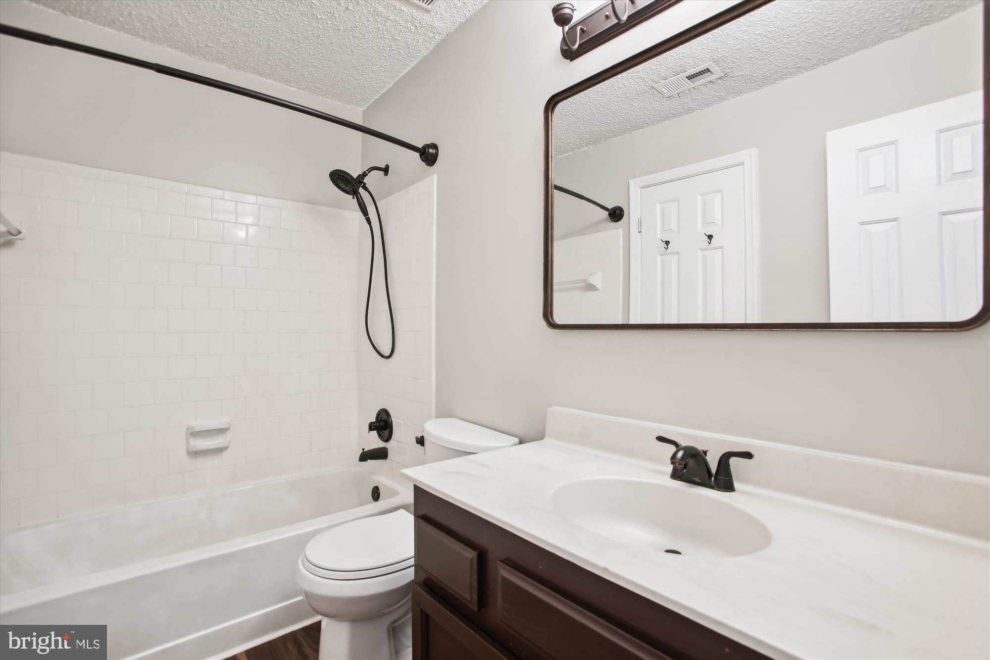 3014 McMaster COURT