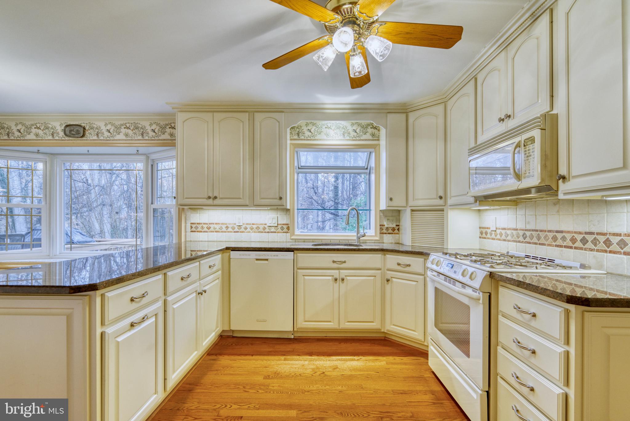 4615 Tapestry DRIVE