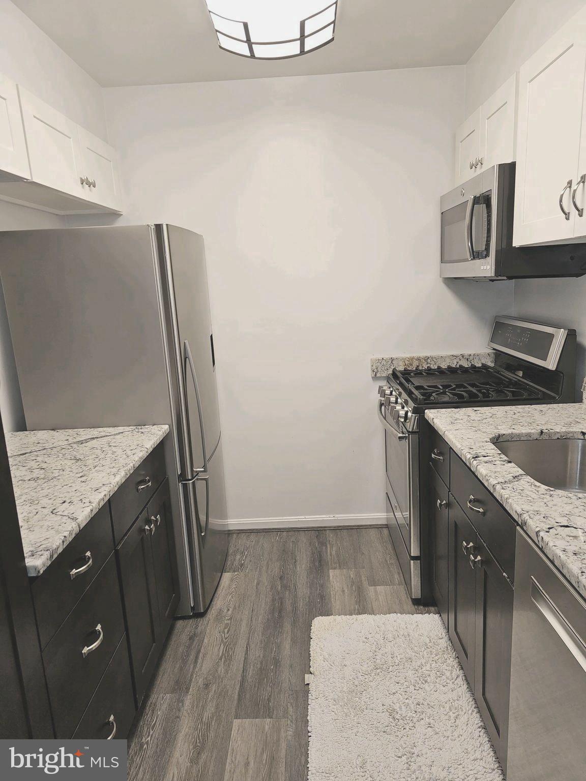 5936 Cove Landing ROAD Unit: 202B