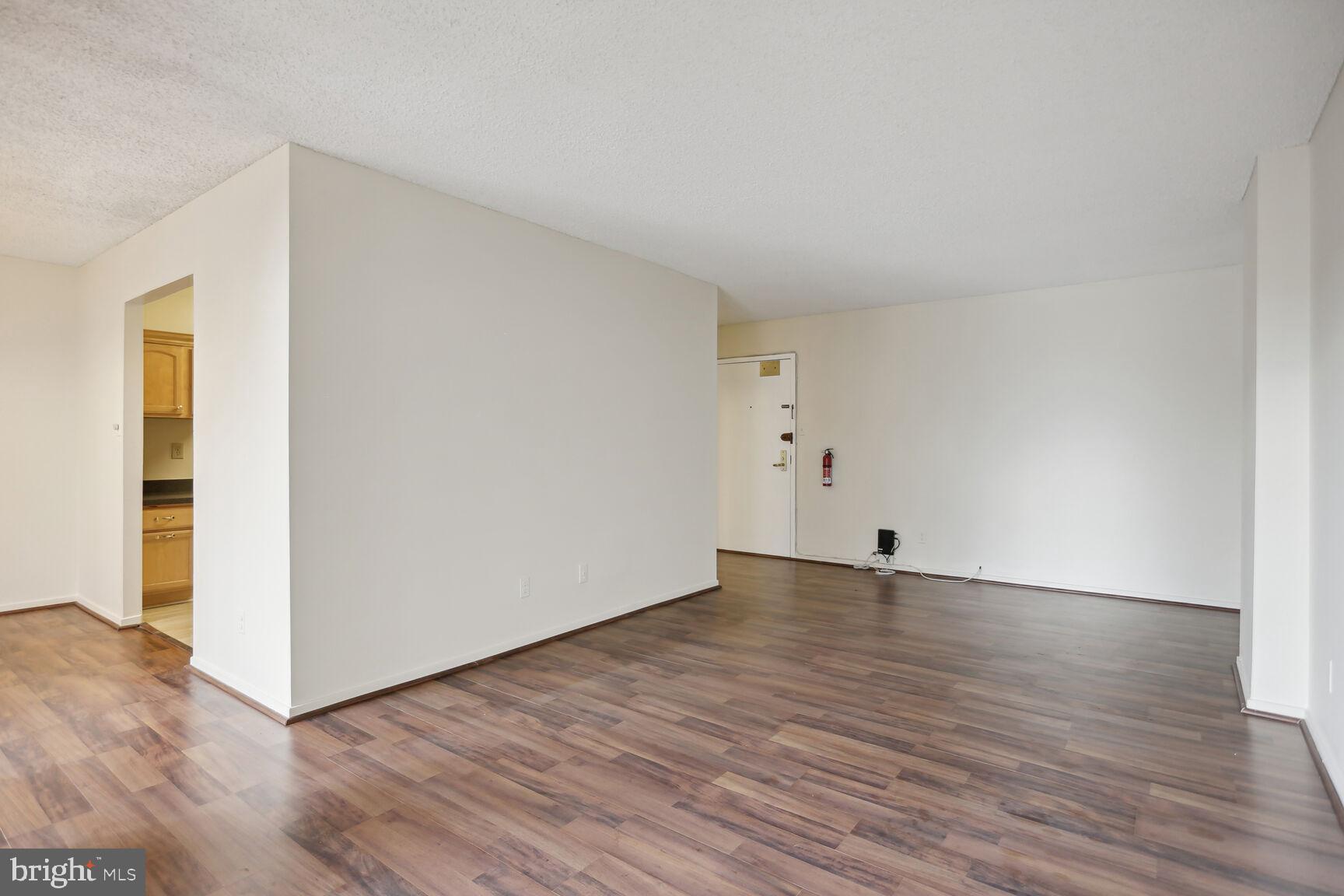 2311 Pimmit DRIVE Unit: 301
