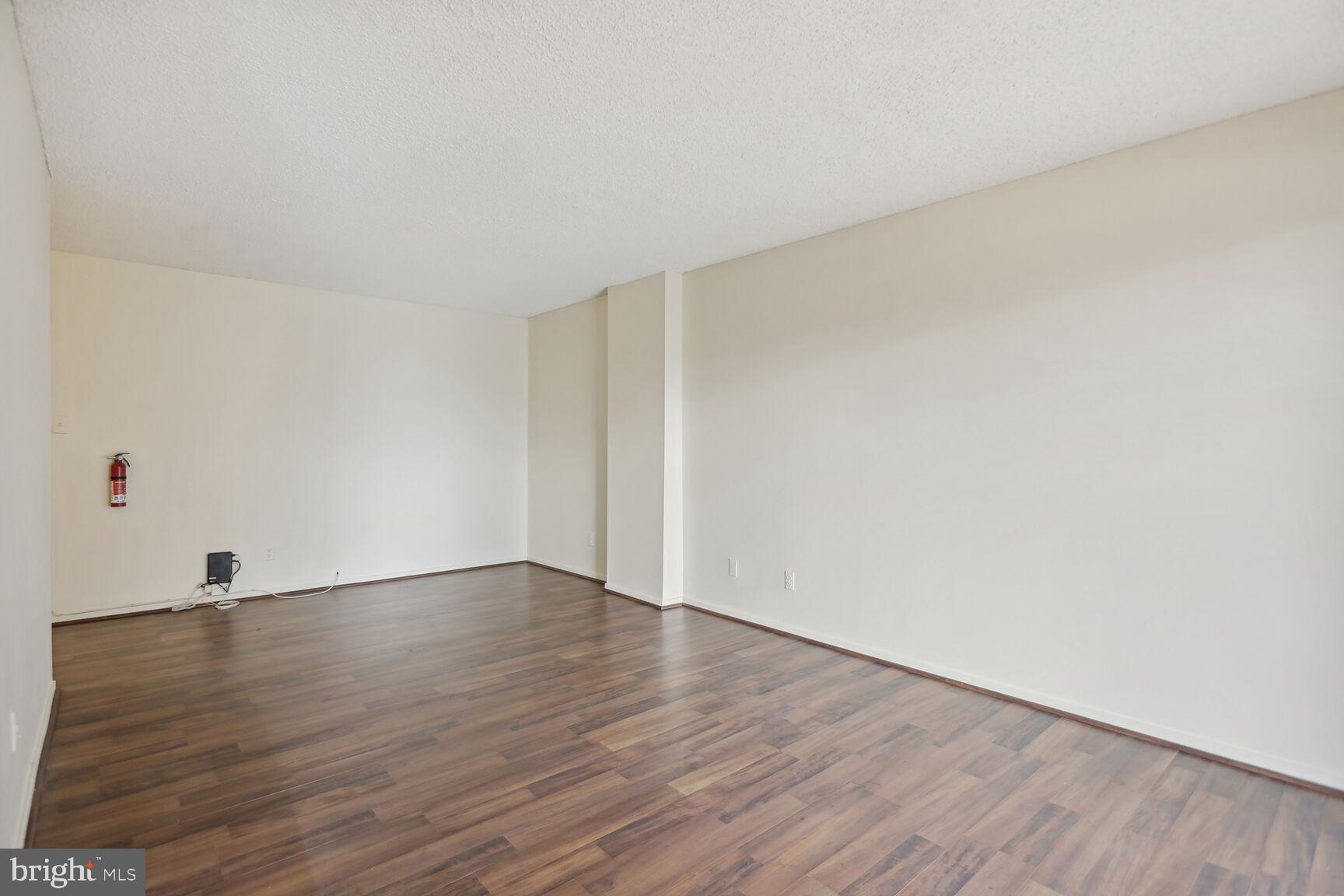 2311 Pimmit DRIVE Unit: 301