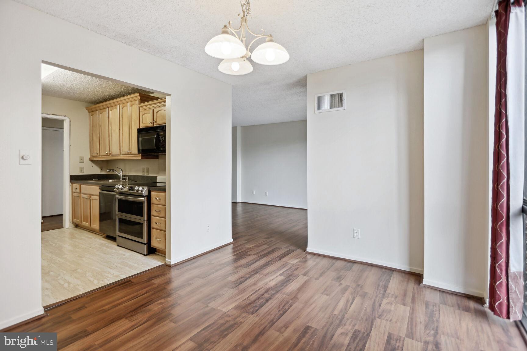 2311 Pimmit DRIVE Unit: 301