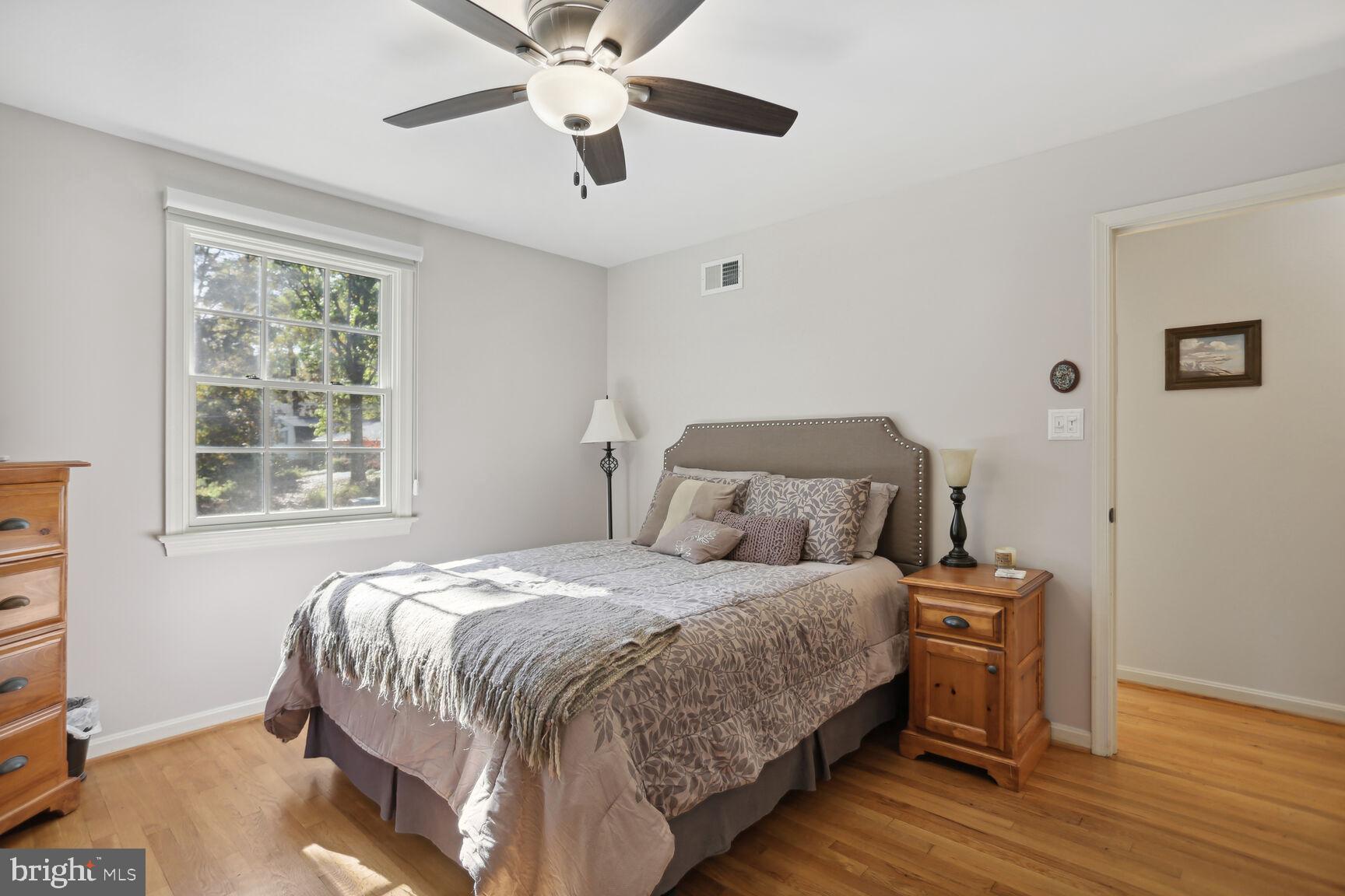 2300 Cheshire LANE