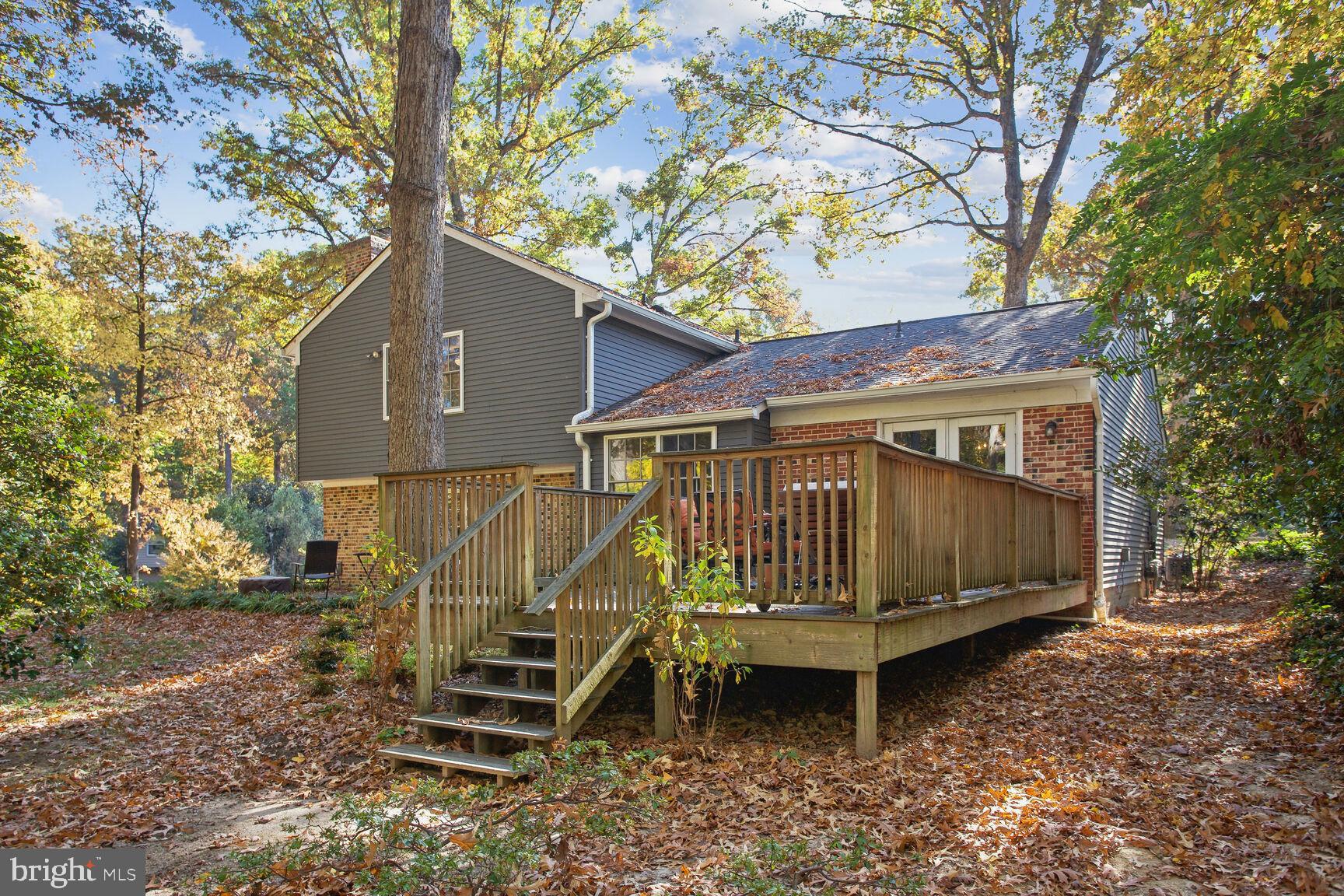 2300 Cheshire LANE