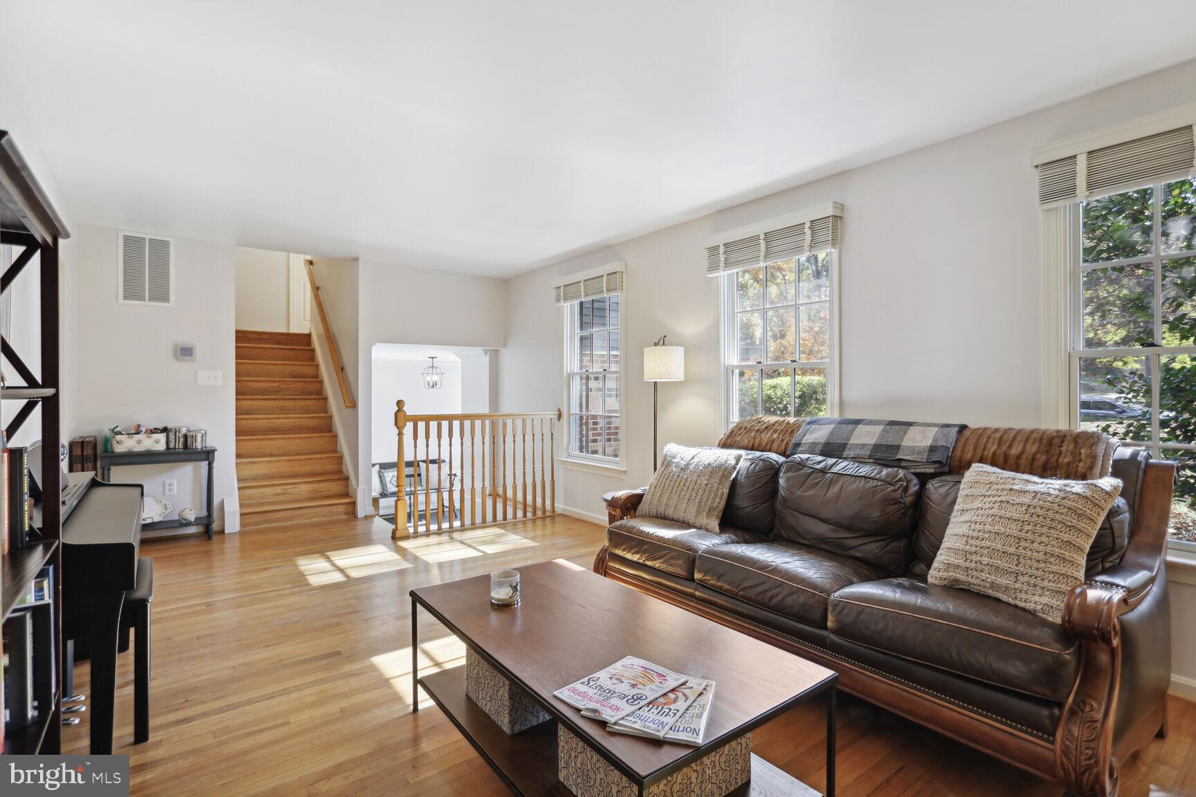 2300 Cheshire LANE
