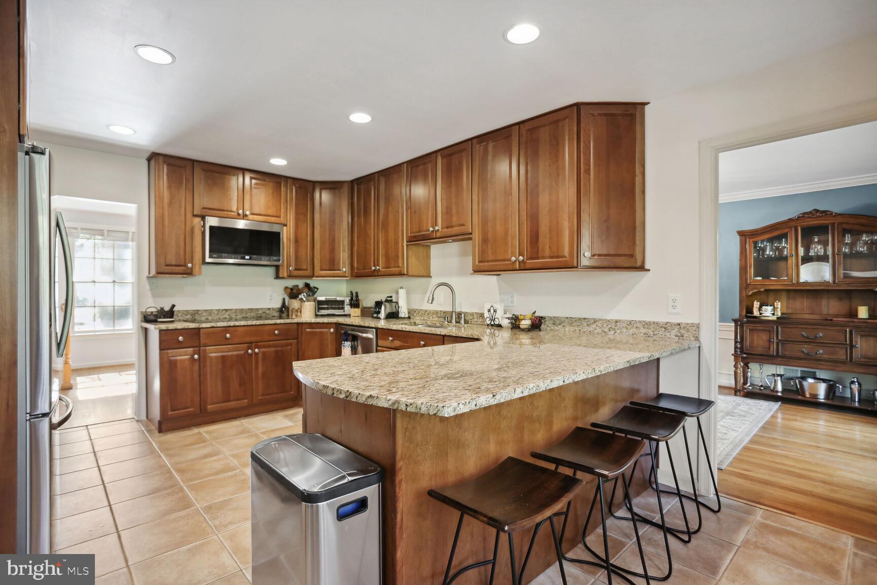 2300 Cheshire LANE