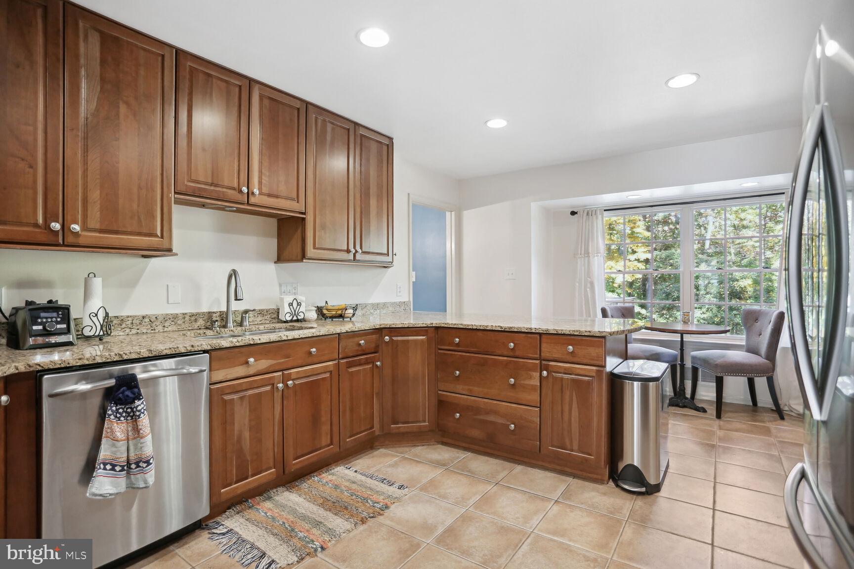 2300 Cheshire LANE
