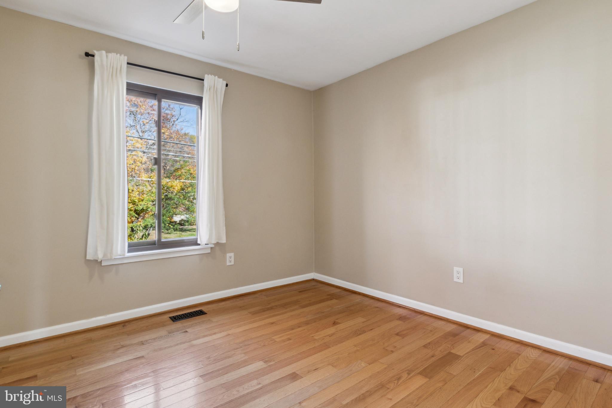10262 Cherry Walk COURT