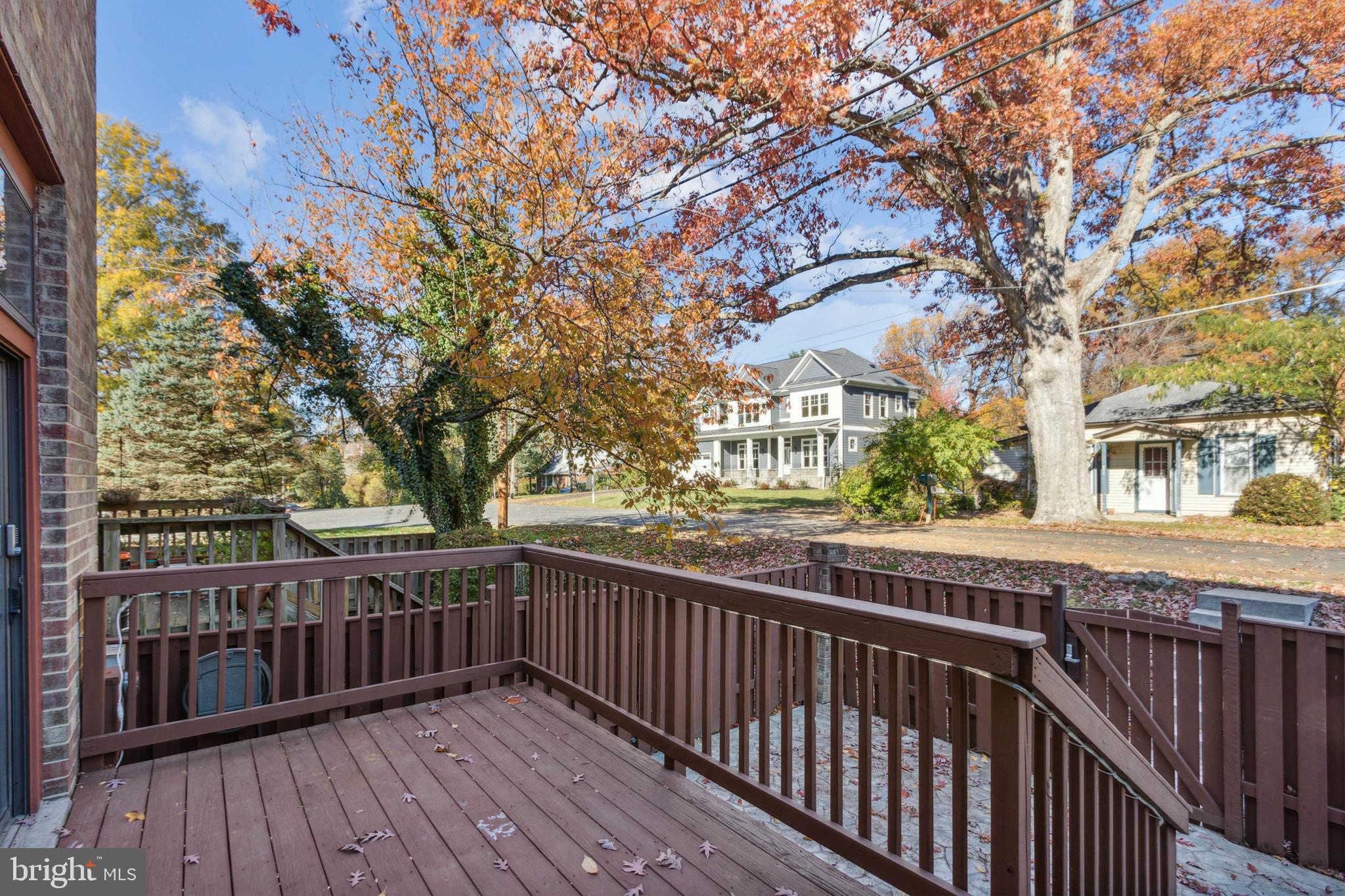 10262 Cherry Walk COURT