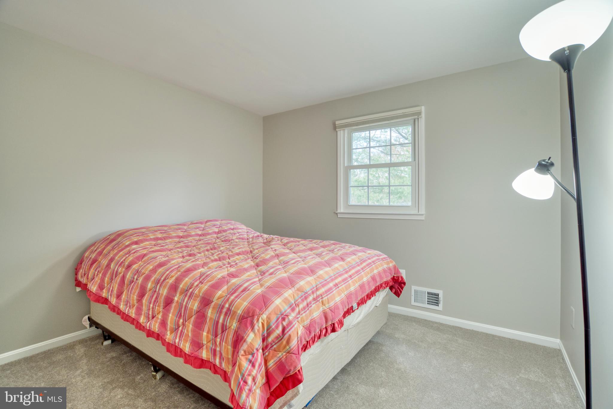 6856 Dina Leigh COURT