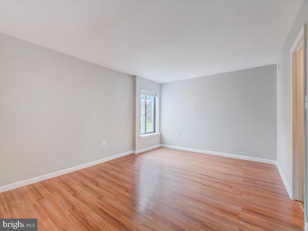 2844 Dover LANE Unit: 102