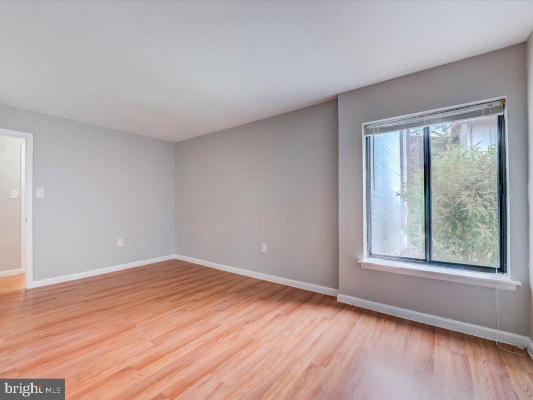2844 Dover LANE Unit: 102