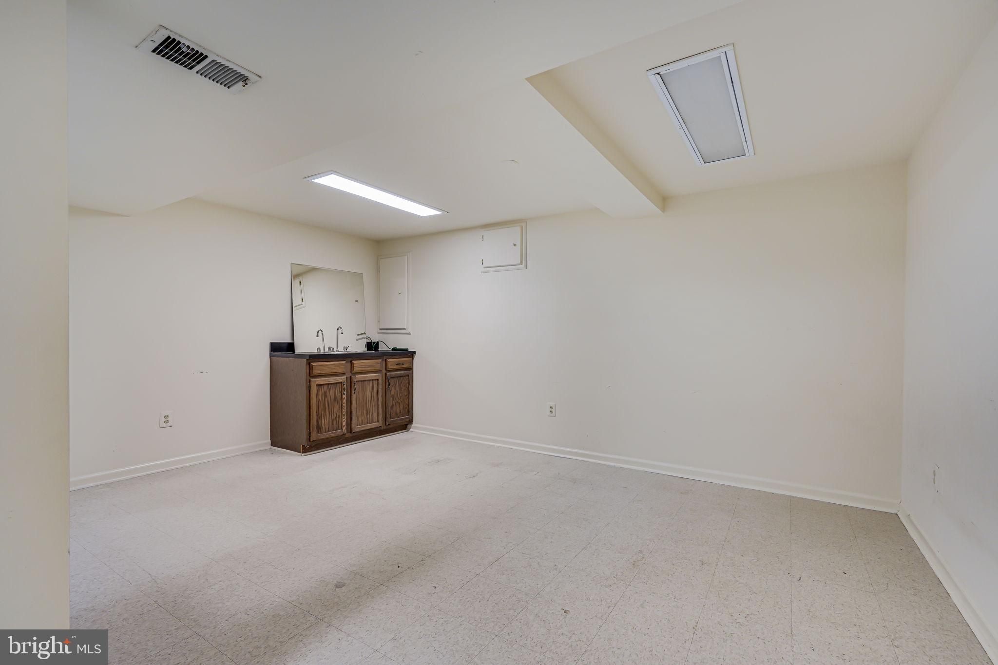 12644 Thunder Chase DRIVE