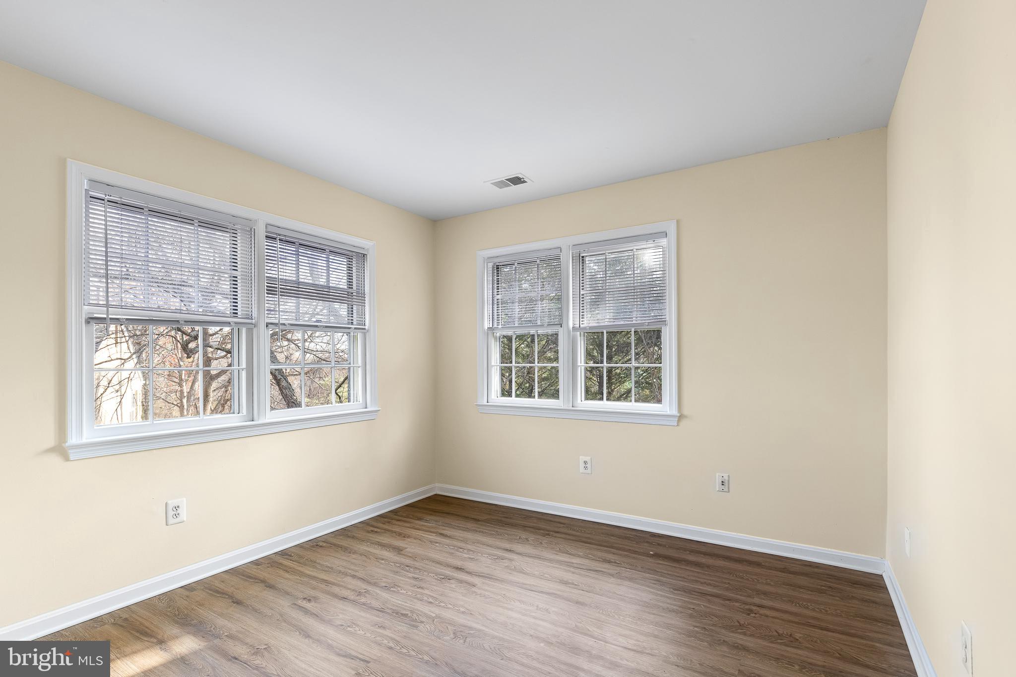 2846 Lafora COURT
