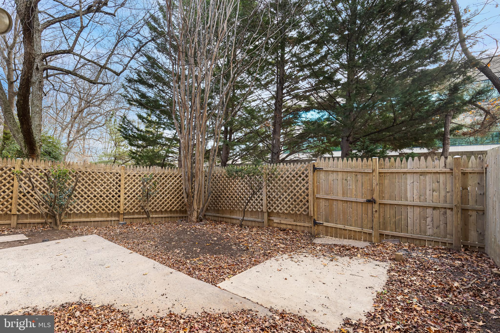 2846 Lafora COURT
