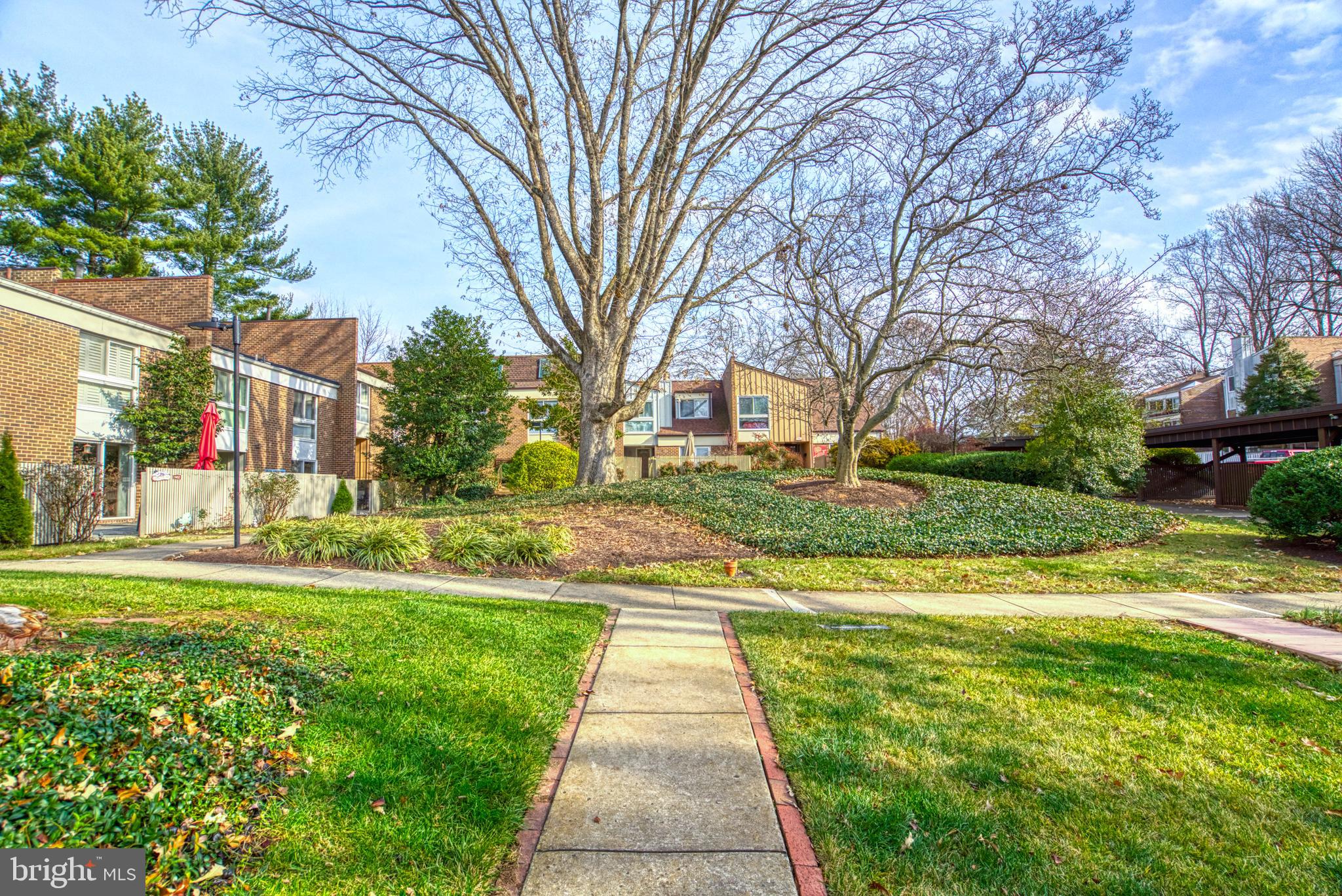 11456 Links DRIVE