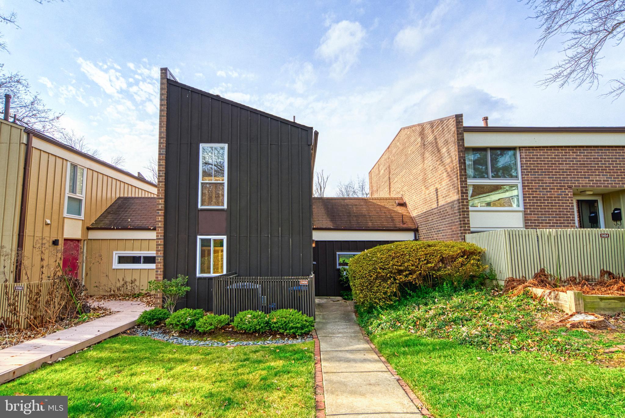 11456 Links DRIVE