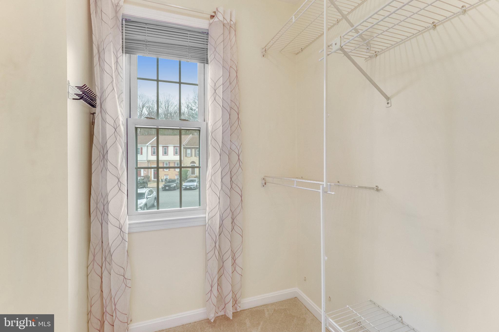 5848 Banning PLACE