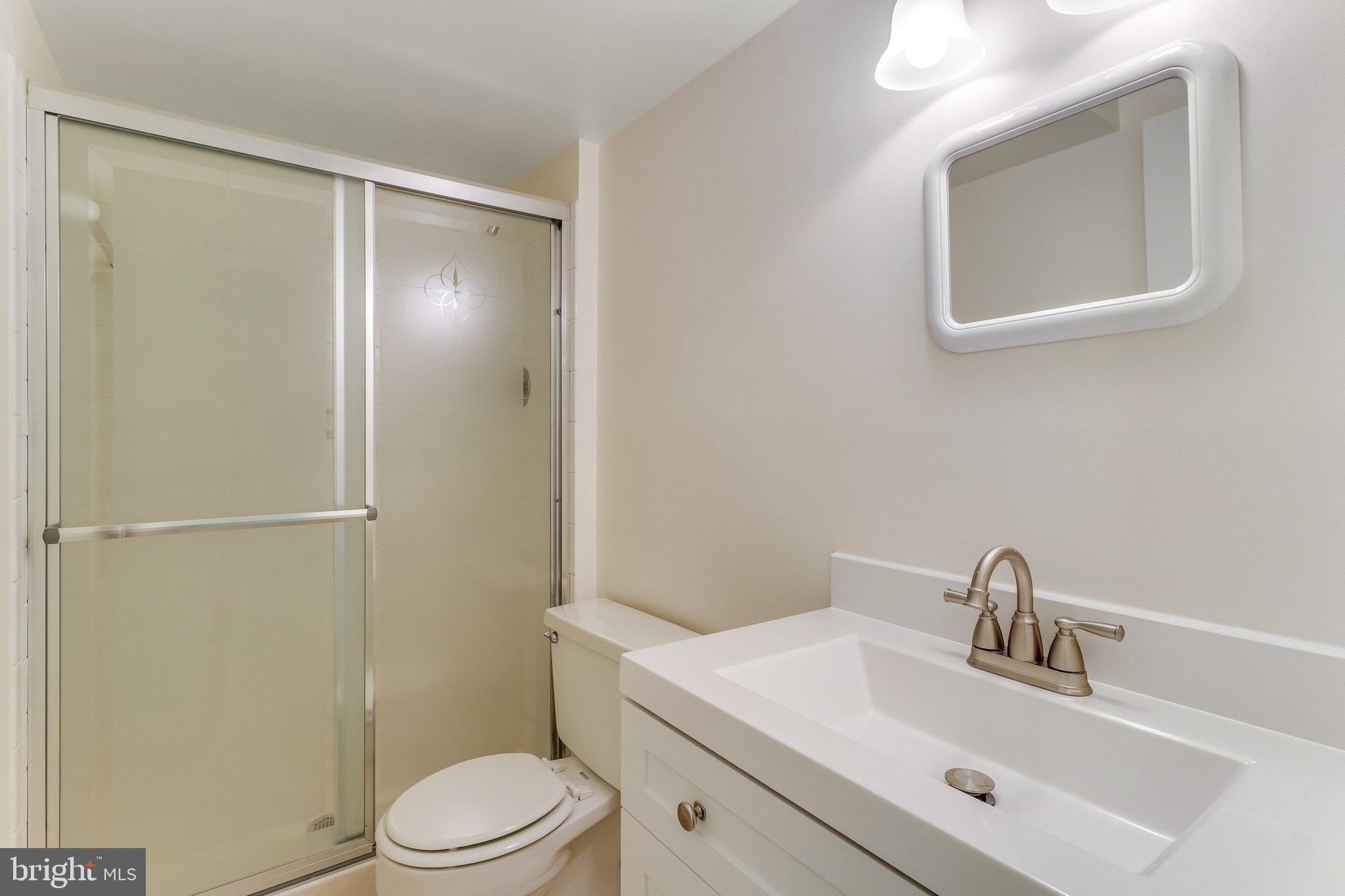 5848 Banning PLACE