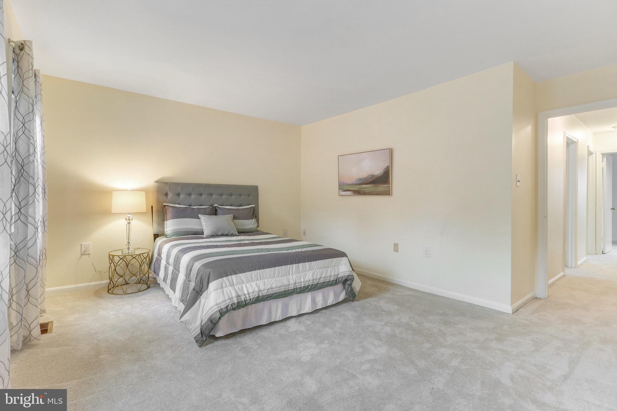5848 Banning PLACE