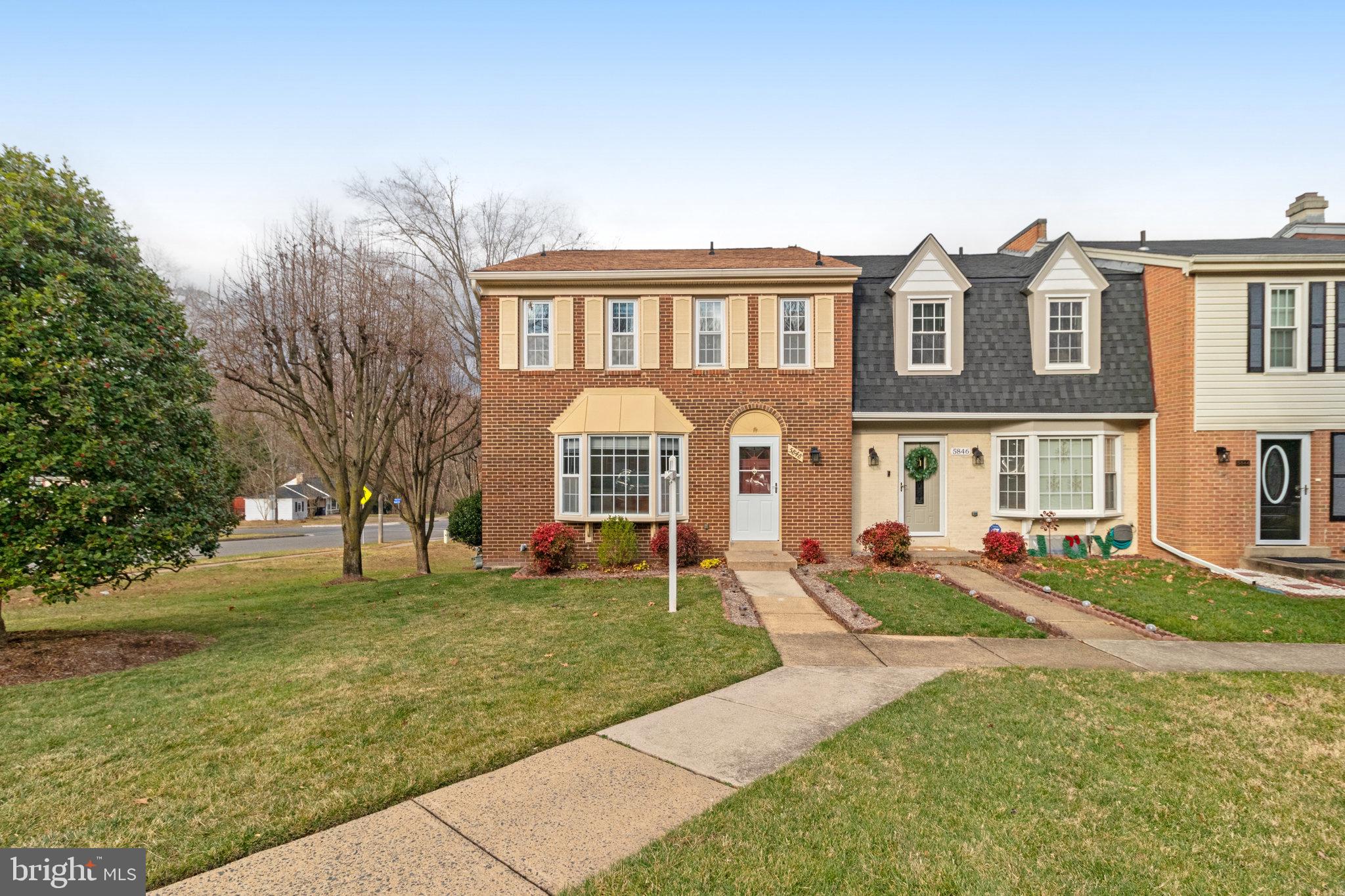 5848 Banning PLACE