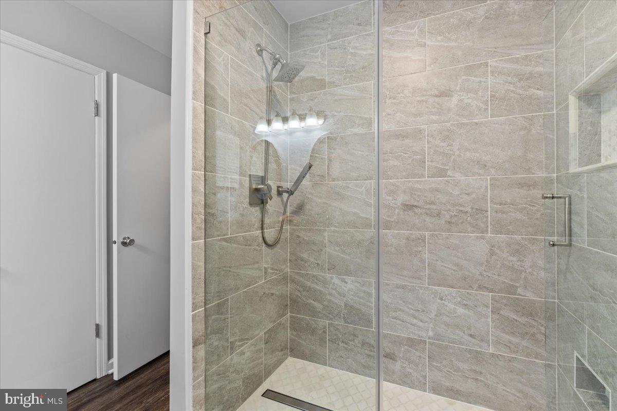 2853 Yarling COURT Unit: 2853