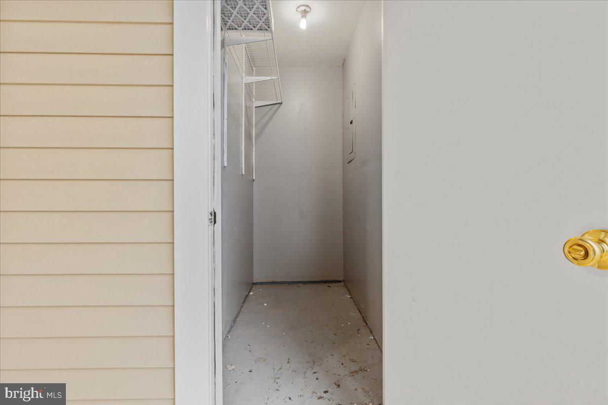 2853 Yarling COURT Unit: 2853