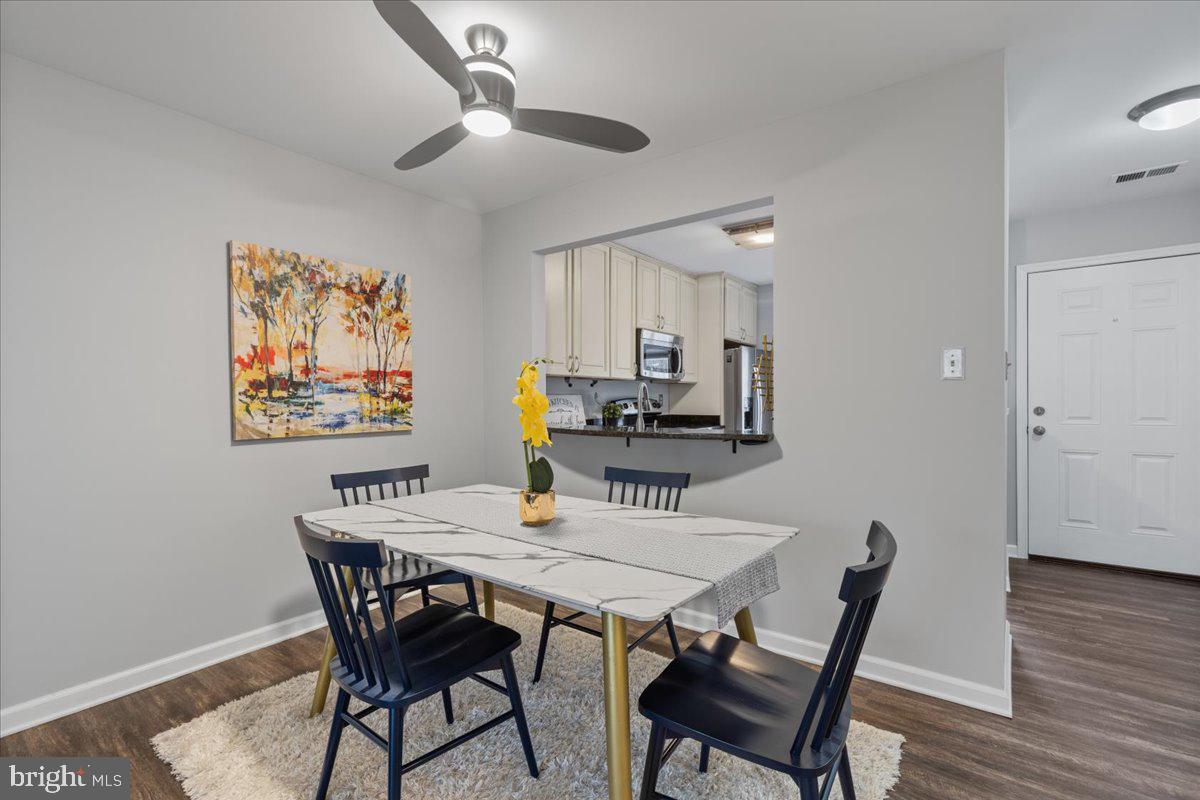2853 Yarling COURT Unit: 2853