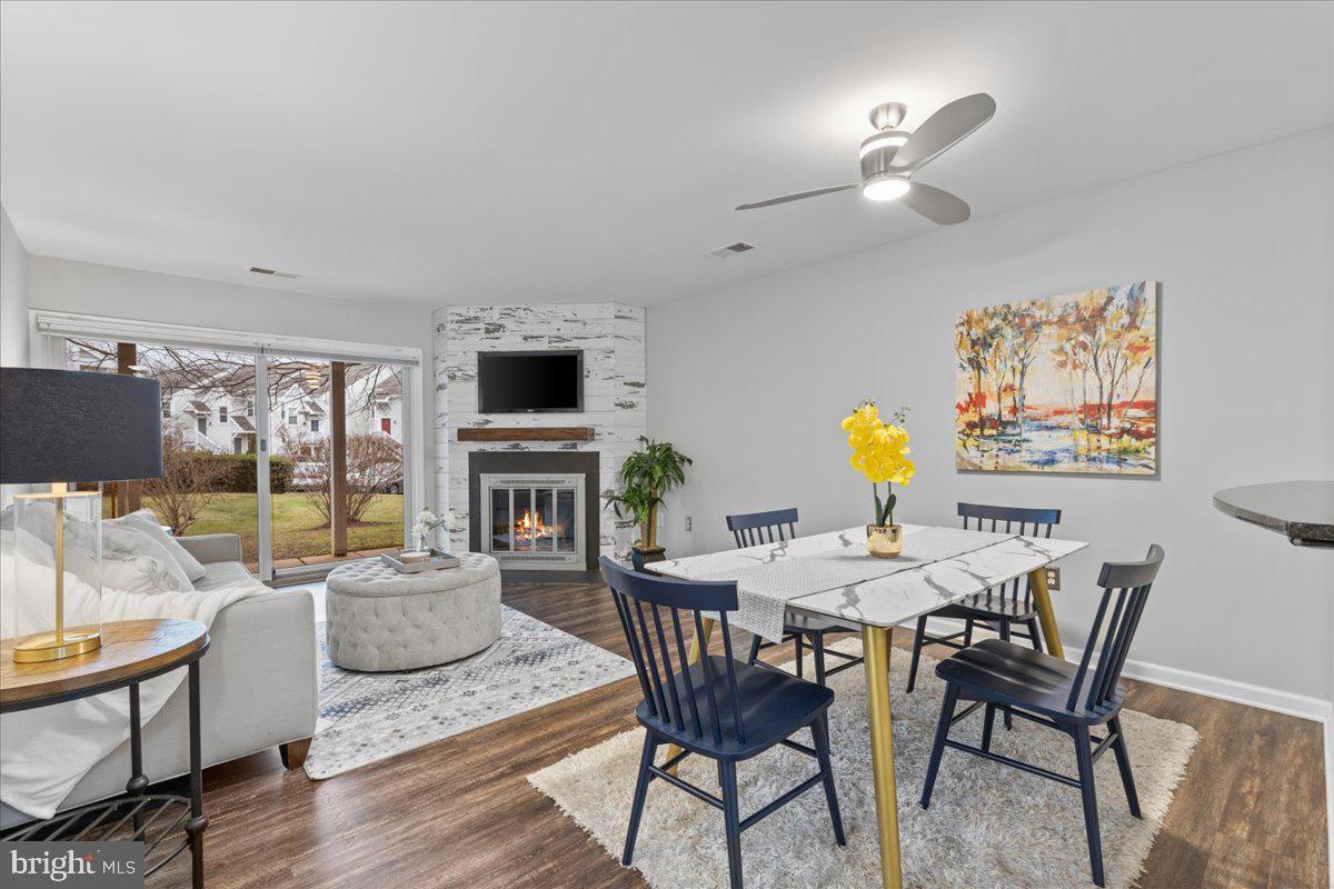 2853 Yarling COURT Unit: 2853