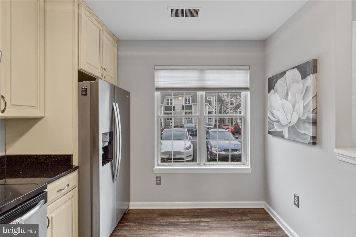 2853 Yarling COURT Unit: 2853