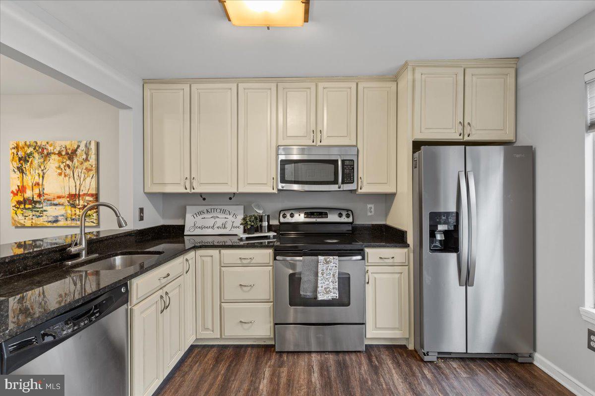 2853 Yarling COURT Unit: 2853