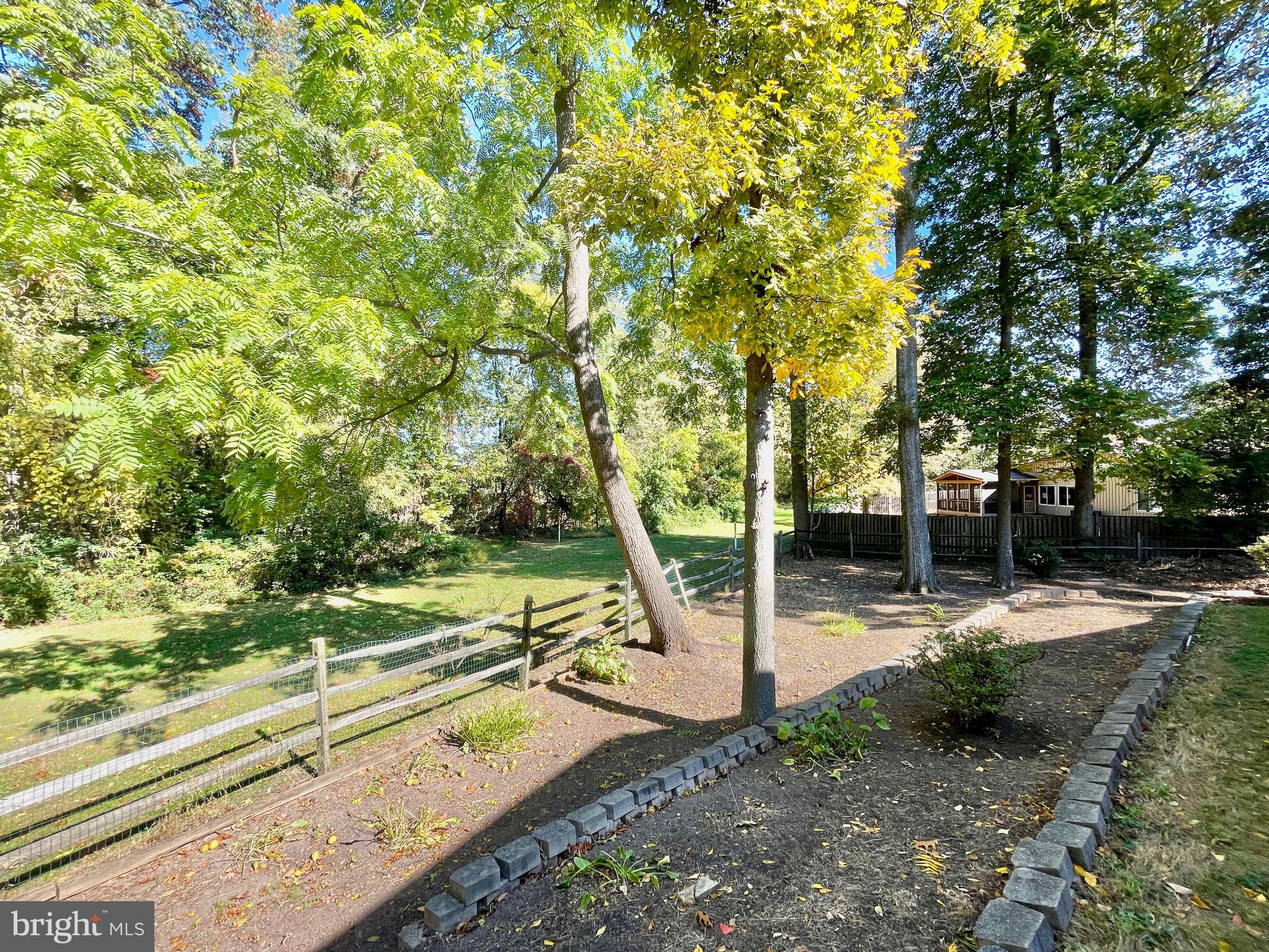 1521 Shellbark PLACE