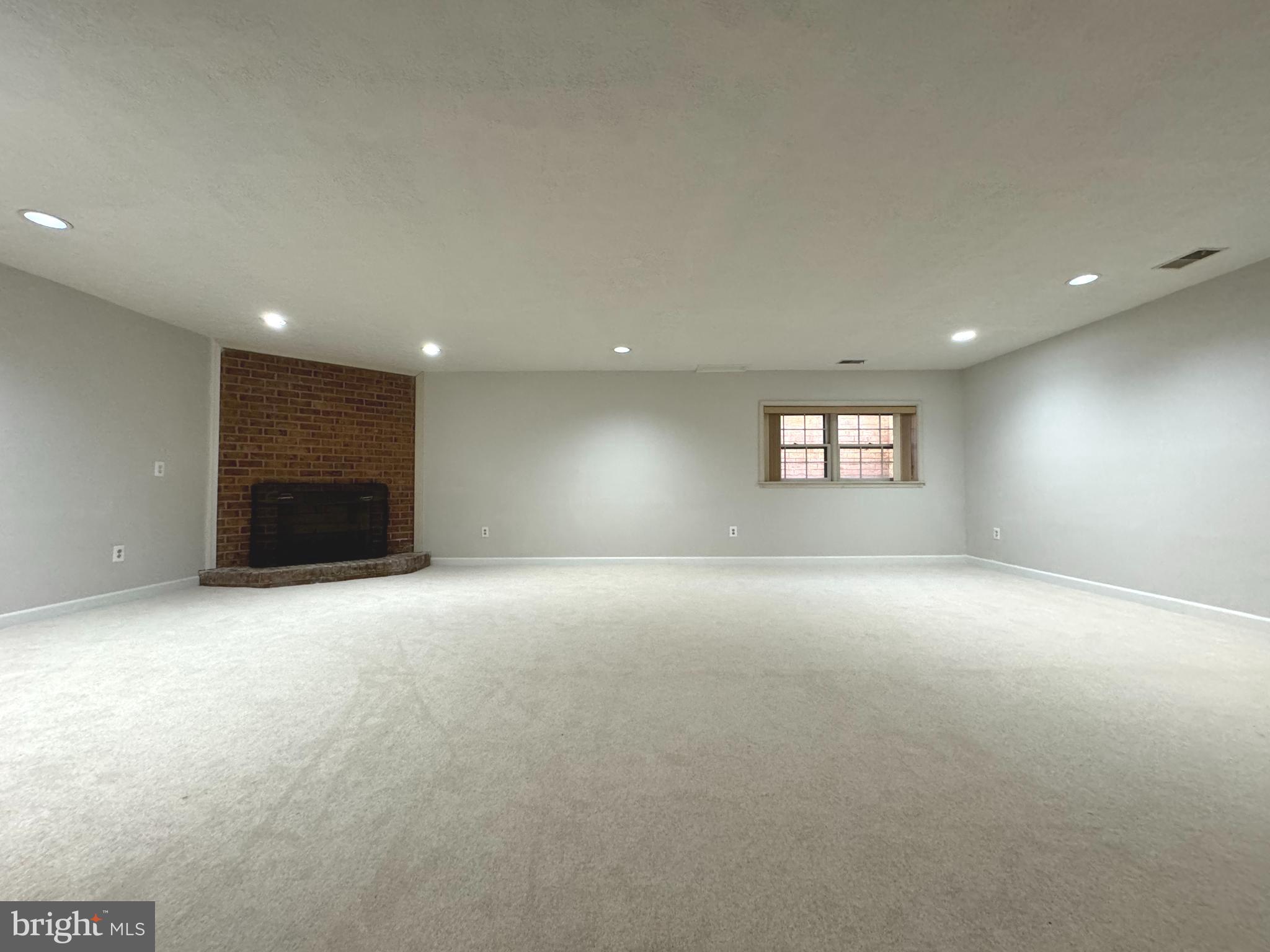 6273 Masefield COURT