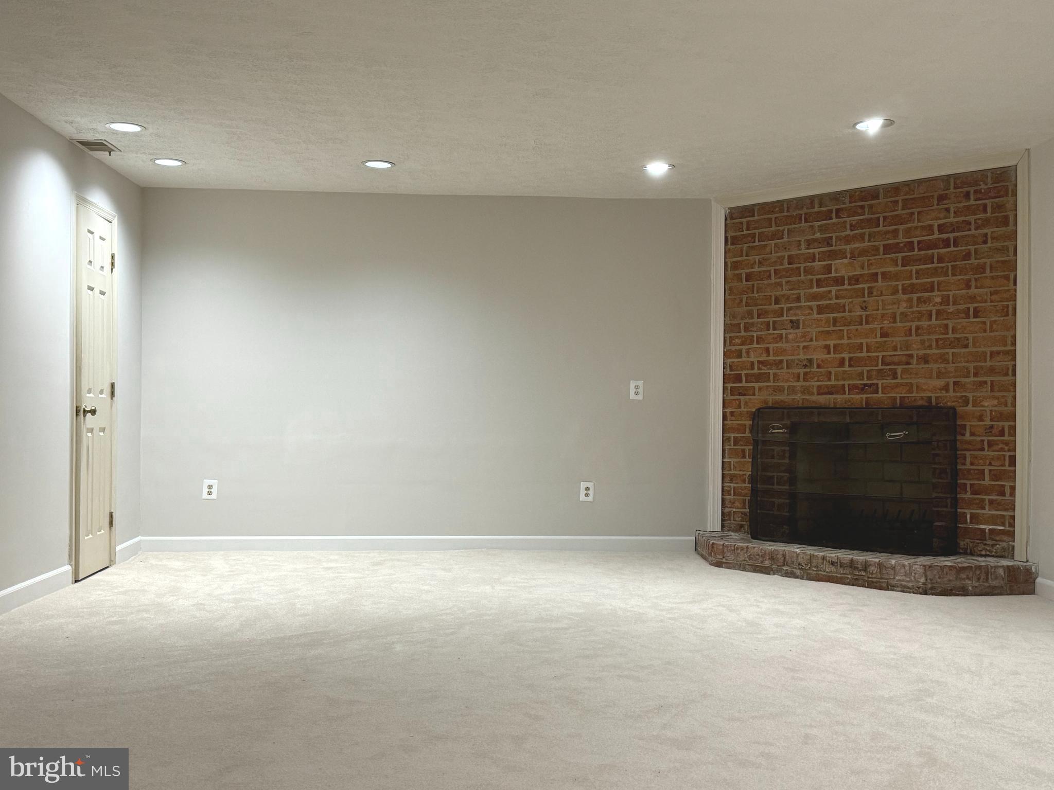 6273 Masefield COURT