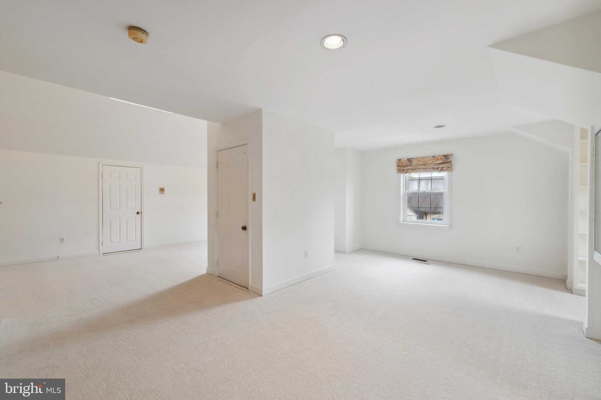 6273 Masefield COURT