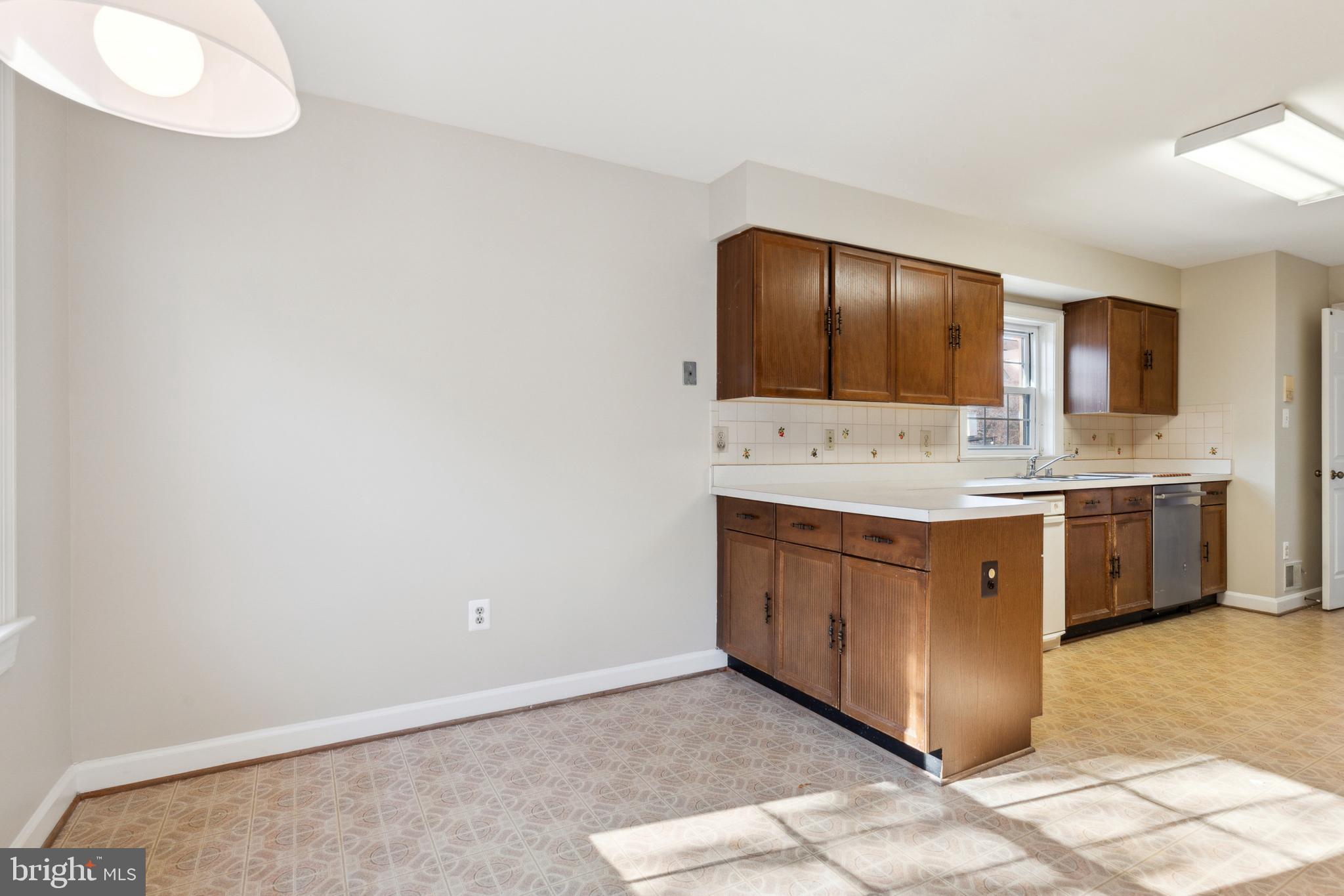 6273 Masefield COURT