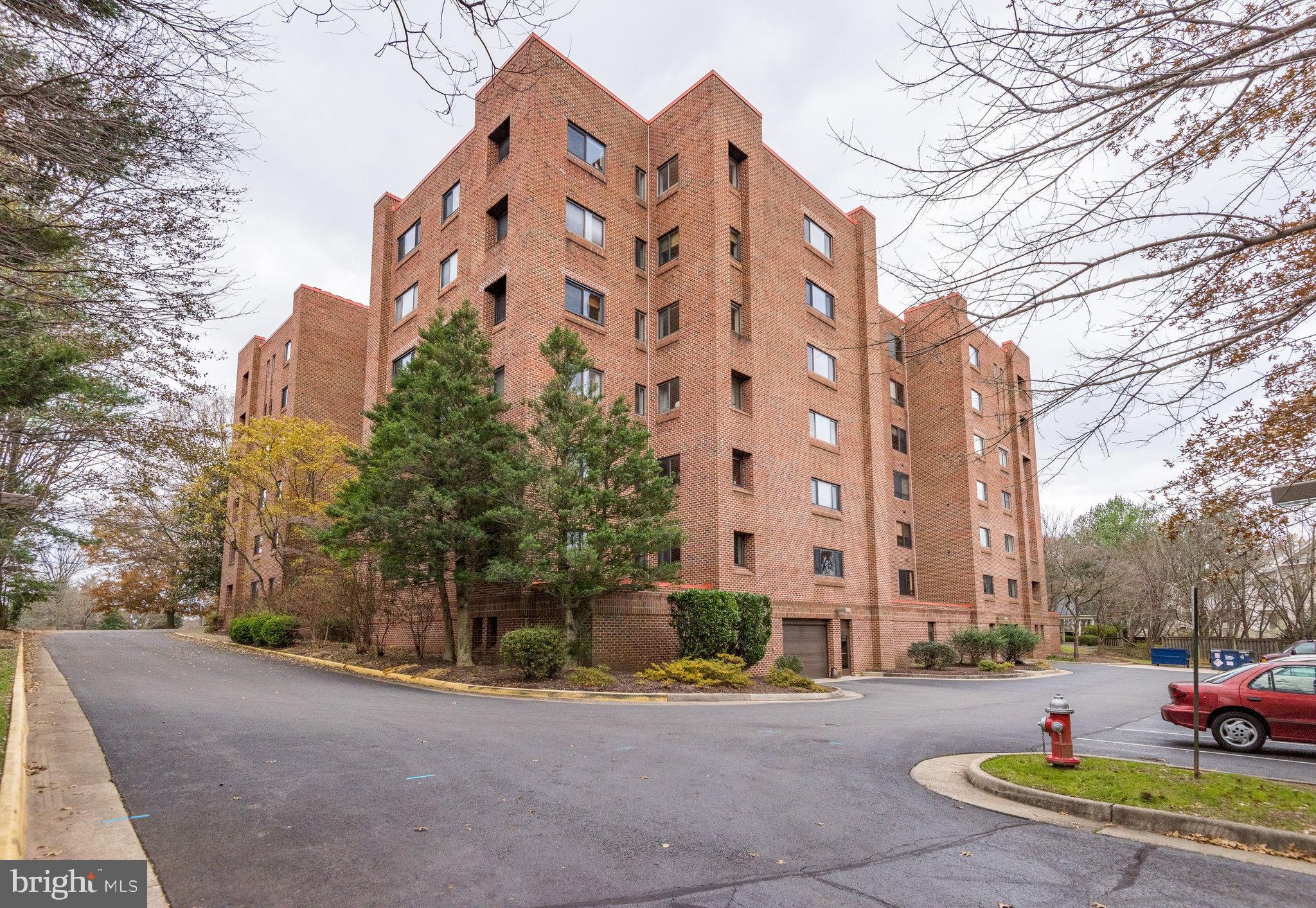11500 Fairway Dr #206