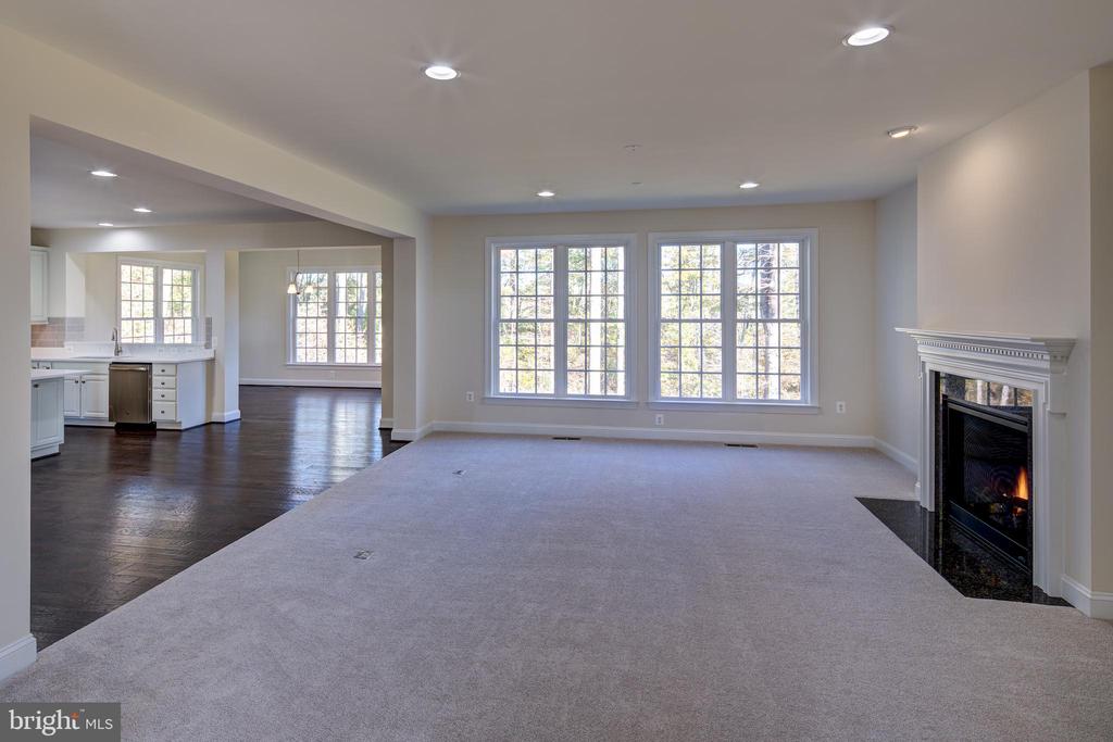 4610 Fairfax Manor COURT